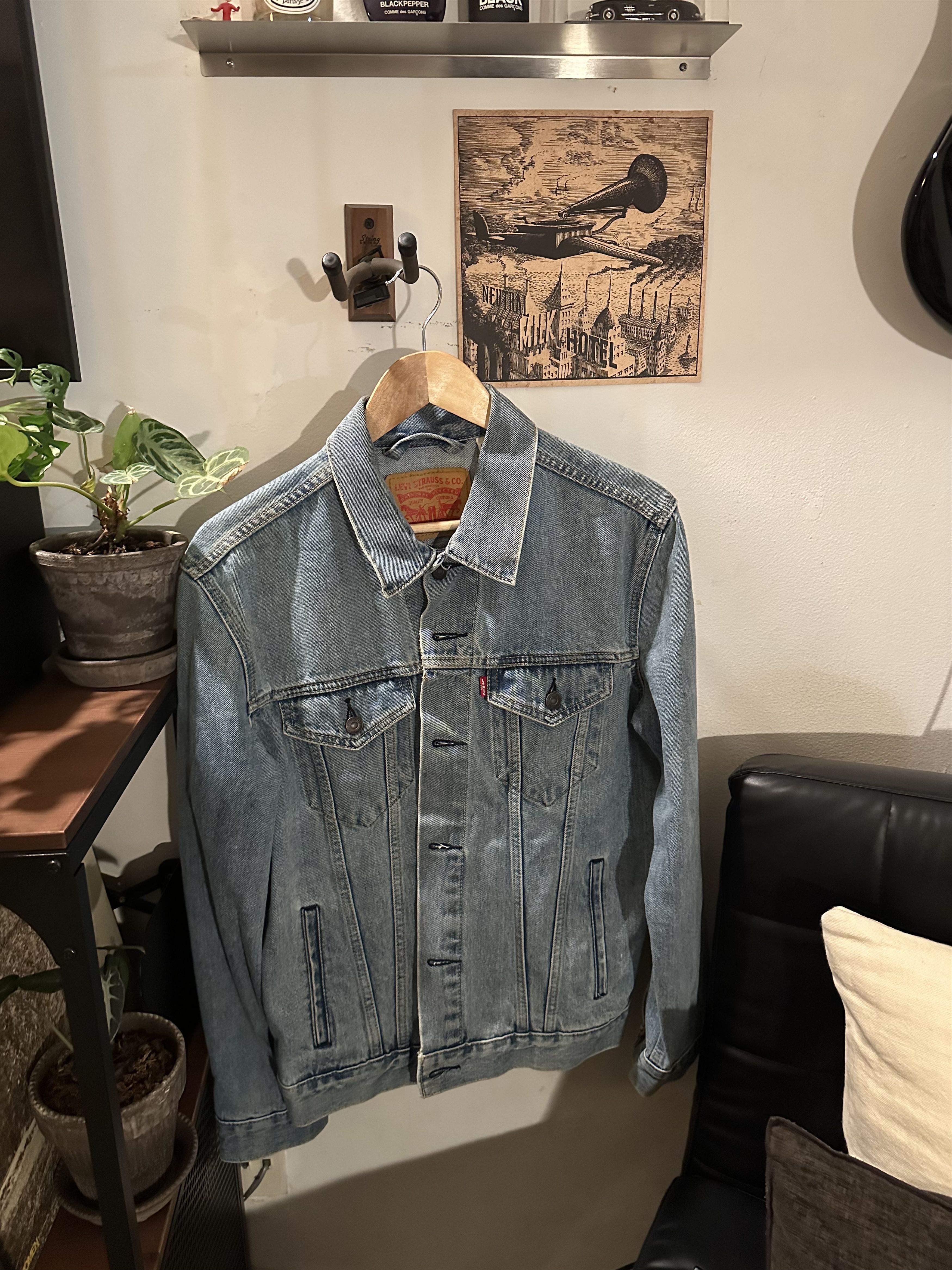 Levi's Levi's Trucker Jacket Light Stonewash Size M Size US M / EU 48-50 / 2 - 1 Thumbnail