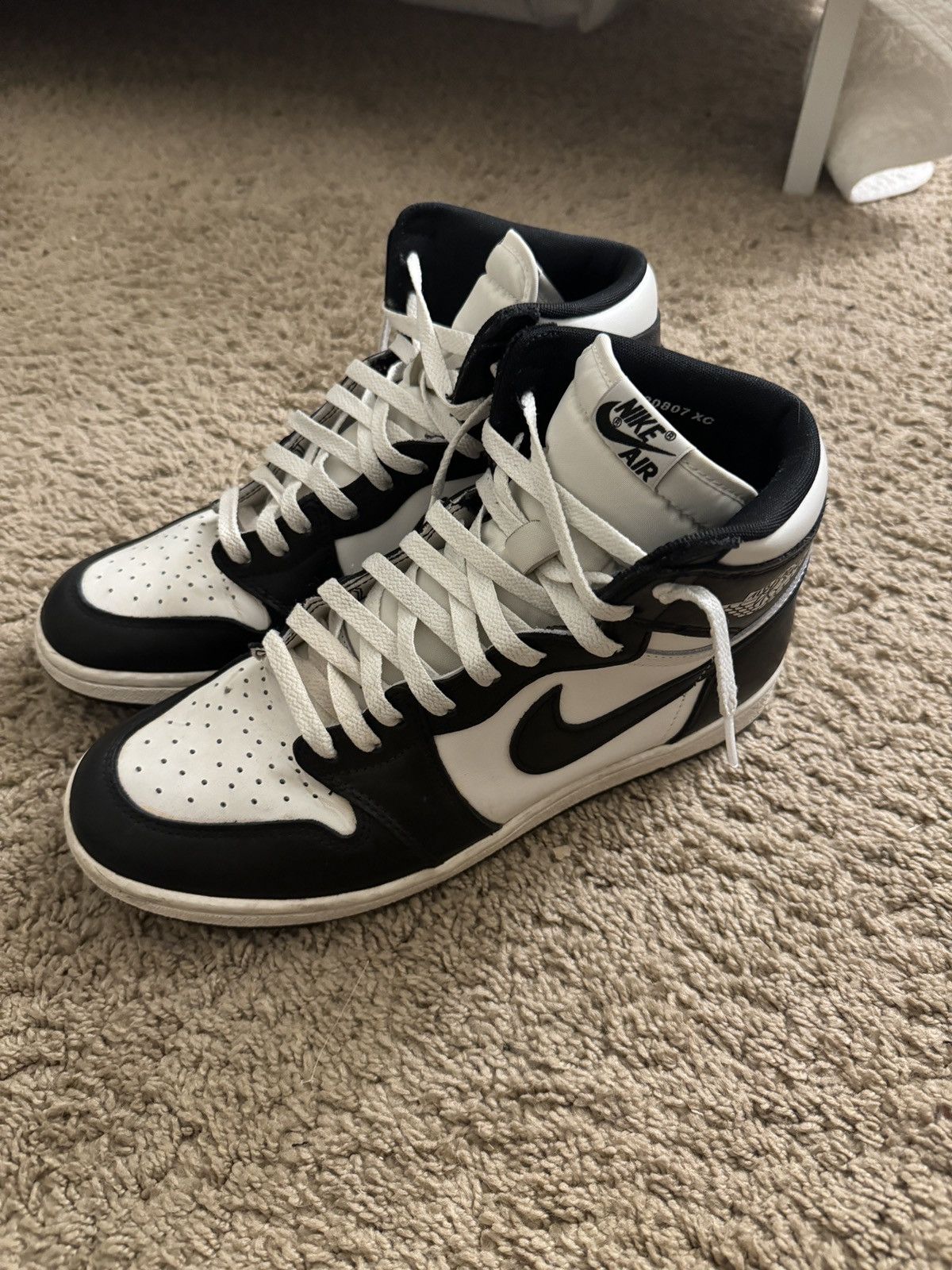 Jordan Brand Air Jordan 1 OG black white 85s Size US 10.5 / EU 43-44 - 3 Thumbnail