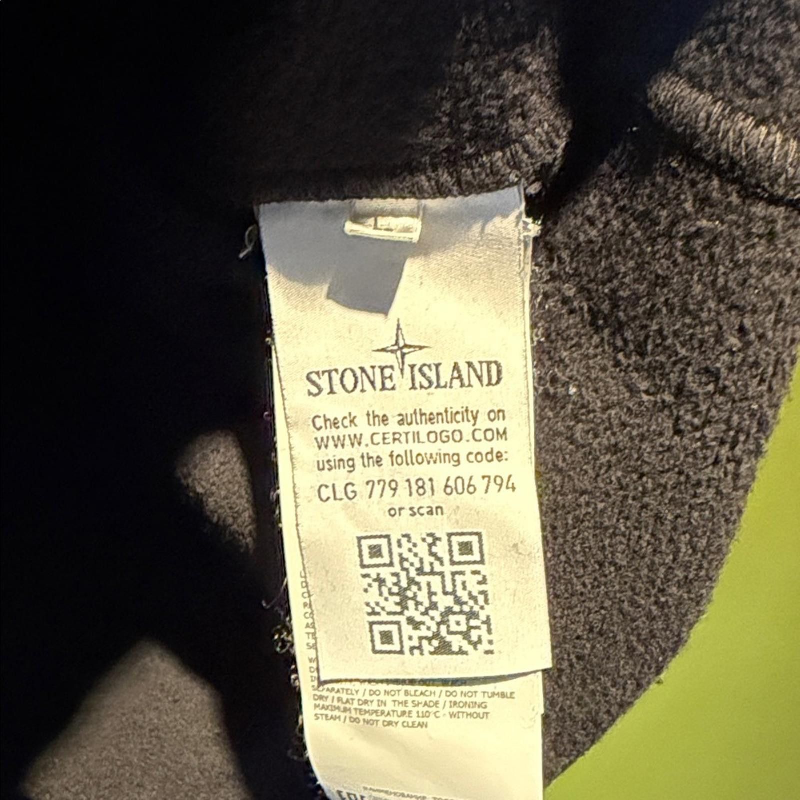Stone Island Stone Island Men's Black Hoodie Size US L / EU 52-54 / 3 - 5 Thumbnail