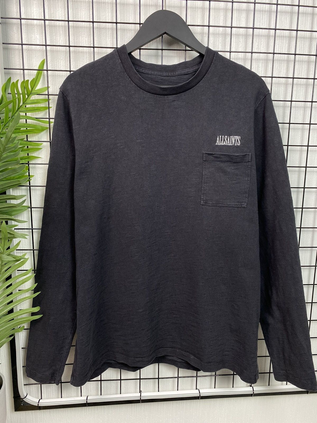 Allsaints AllSaints luxury streetwear overprinted longsleeve shirt Men Size US L / EU 52-54 / 3 - 5 Thumbnail