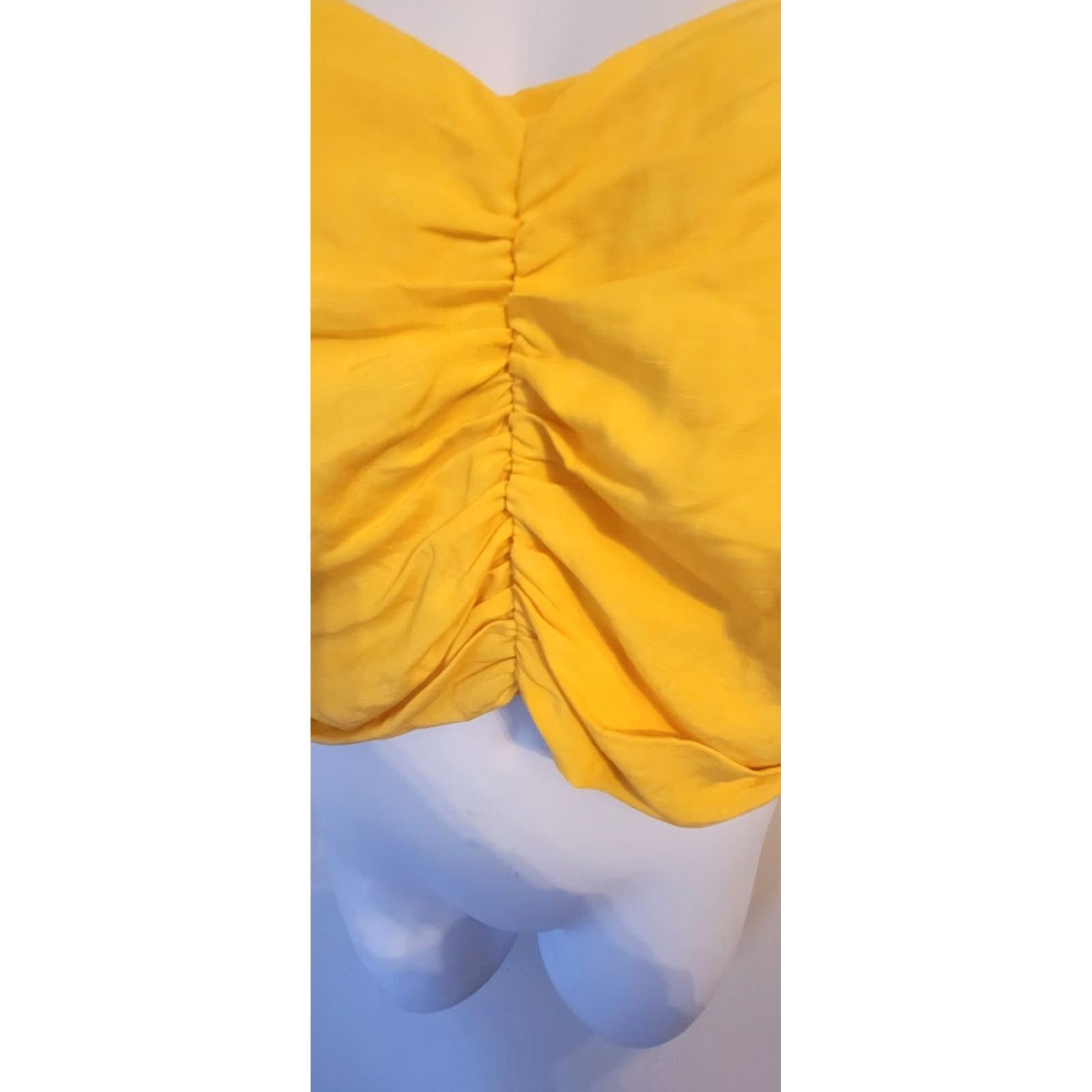 Forever 21 FOREVER 21 Top Womens 1X Yellow Plus Linen Ruched Crop Pinup Clubwear Size XL / US 12-14 / IT 48-50 - 4 Thumbnail