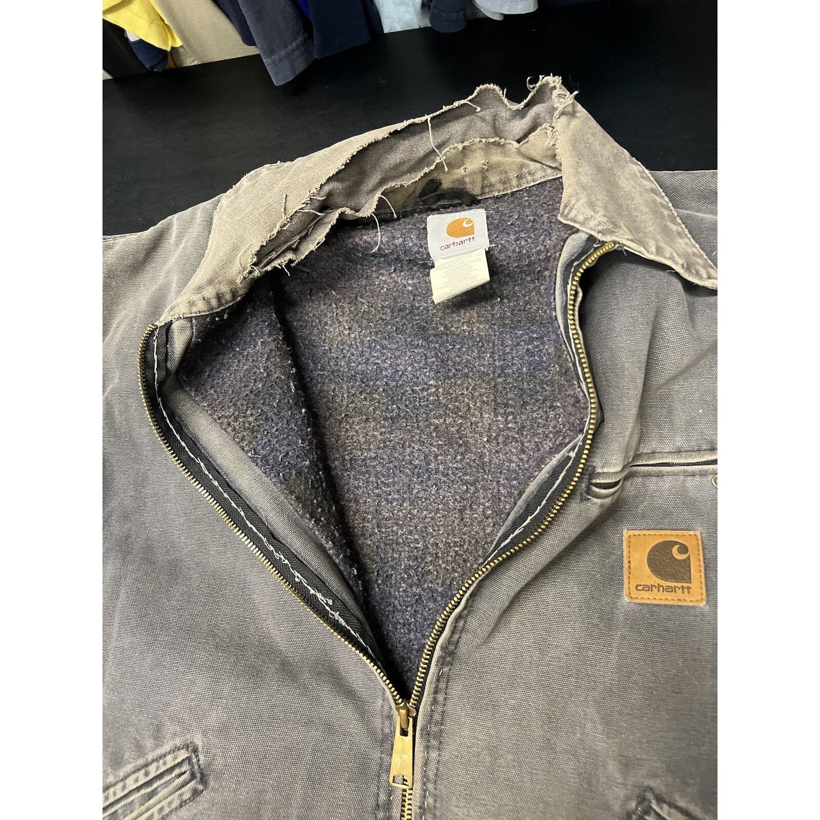 Carhartt Carhartt Detroit Jacket J97 PTL Stone Grey Size XXL Y2K VTG Size US XXL / EU 58 / 5 - 18 Thumbnail