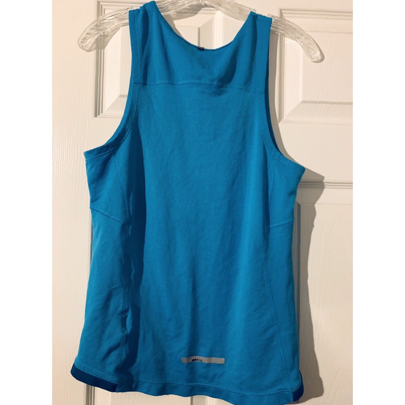 Nike Nike Miler Tank Women's Medium Blue 519694 Running Fitness Activewear Moisture Wicking Lightweight Breathable Sleeveless Tank Top Nike Miler Size M / US 6-8 / IT 42-44 - 5 Thumbnail
