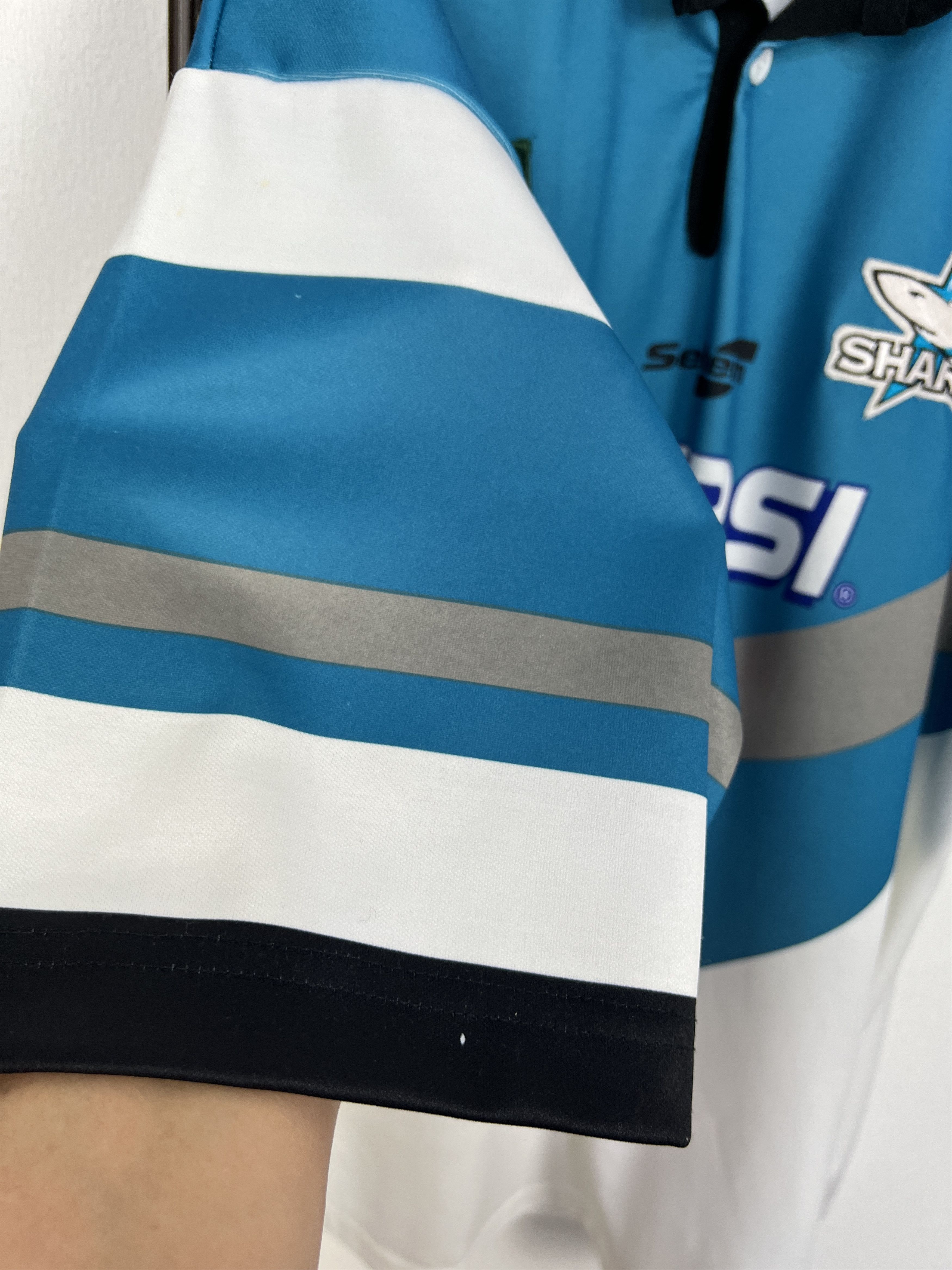 Vintage Vintage 90's Cronulla Sharks Rugby Union Jersey Trikot Shirt Size US XXL / EU 58 / 5 - 5 Thumbnail