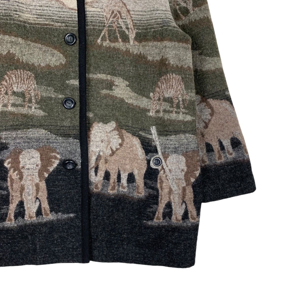 Vintage Vintage 90's Animal Graphic Print Wool Coat Jacket #1275-C57 Size US M / EU 48-50 / 2 - 4 Thumbnail