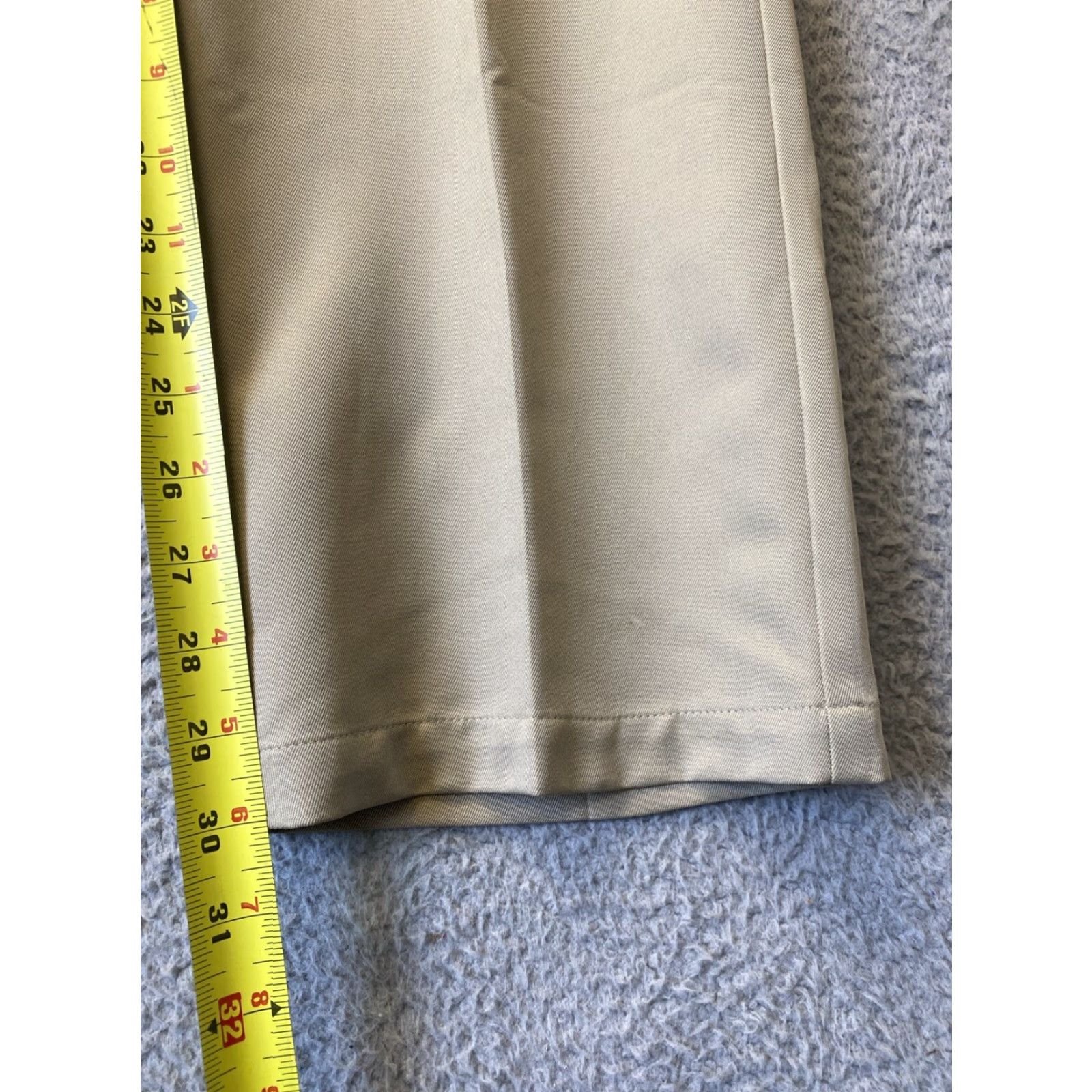 Izod VINTAGE IZOD Golf Pants Mens 34x30 Khaki Casual Lightweight /124-10 Size US 34 / EU 50 - 5 Thumbnail