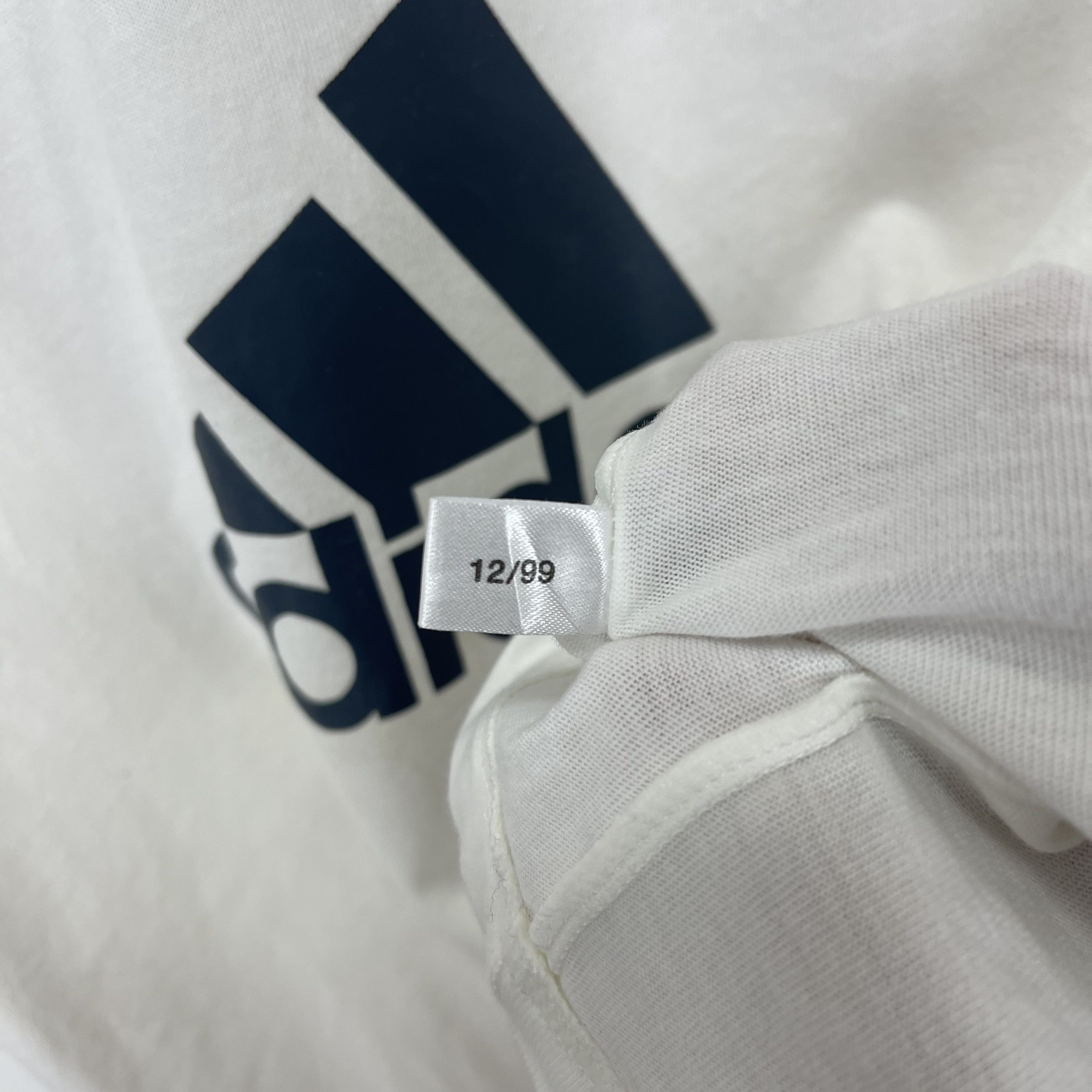Adidas 90s Vintage ADIDAS THREE STRIPE Crew Neck T Shirt #1777/07 Size US S / EU 44-46 / 1 - 7 Thumbnail