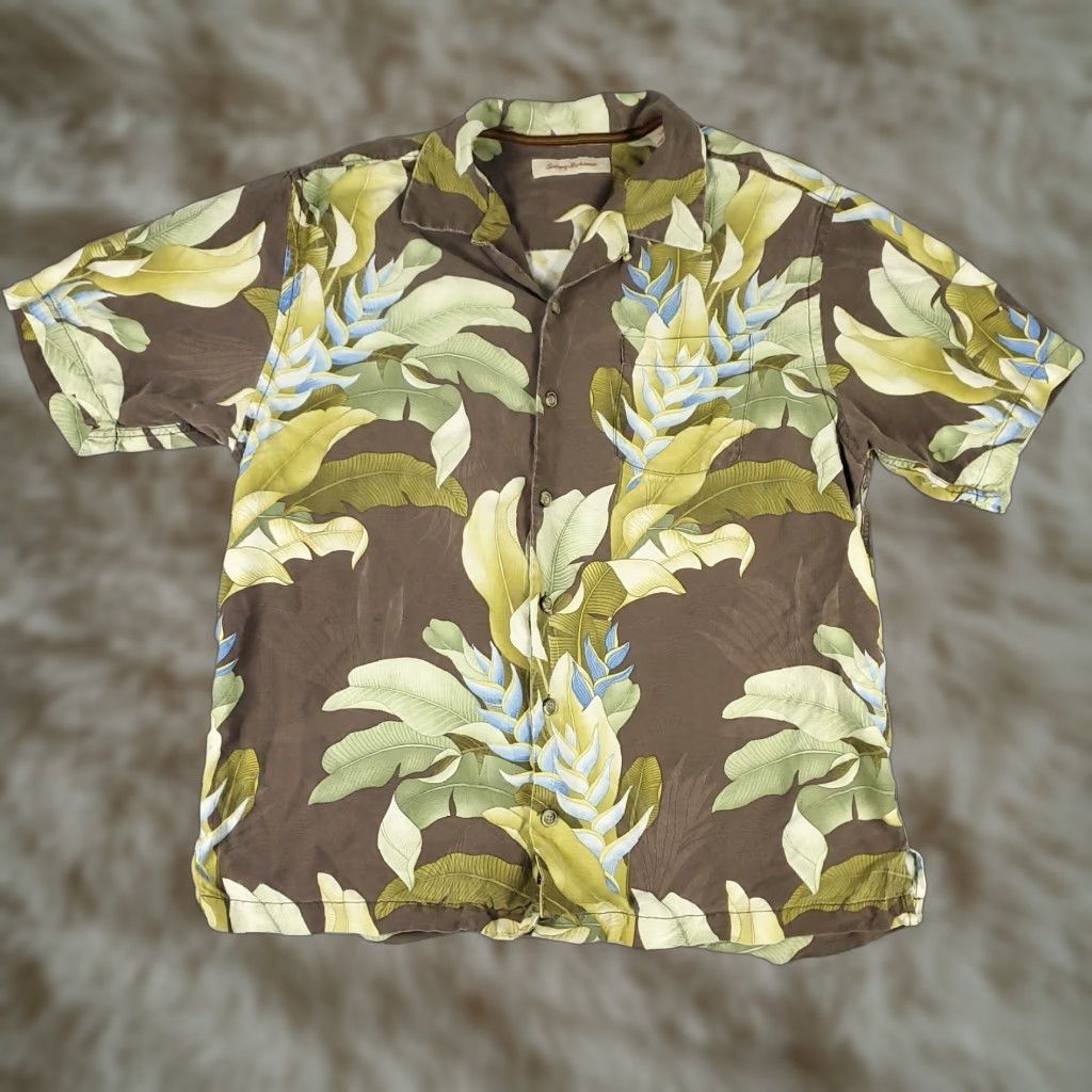 Tommy Bahama Tommy Bahama Shirt Adult Large Brown Silk Hawaiian Button-Up Short Sleeve Collared Floral Mens Size US L / EU 52-54 / 3 - 1 Thumbnail