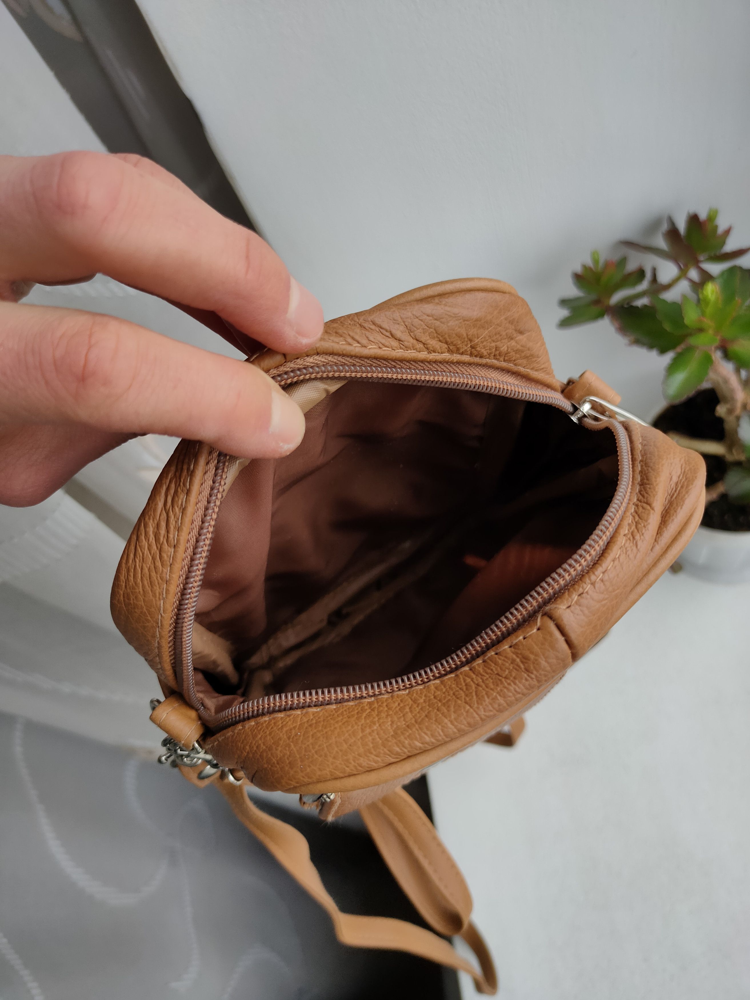 Leather Vintage Y2K Leather messenger bag Lorenz crossbody bag Size ONE SIZE - 12 Thumbnail