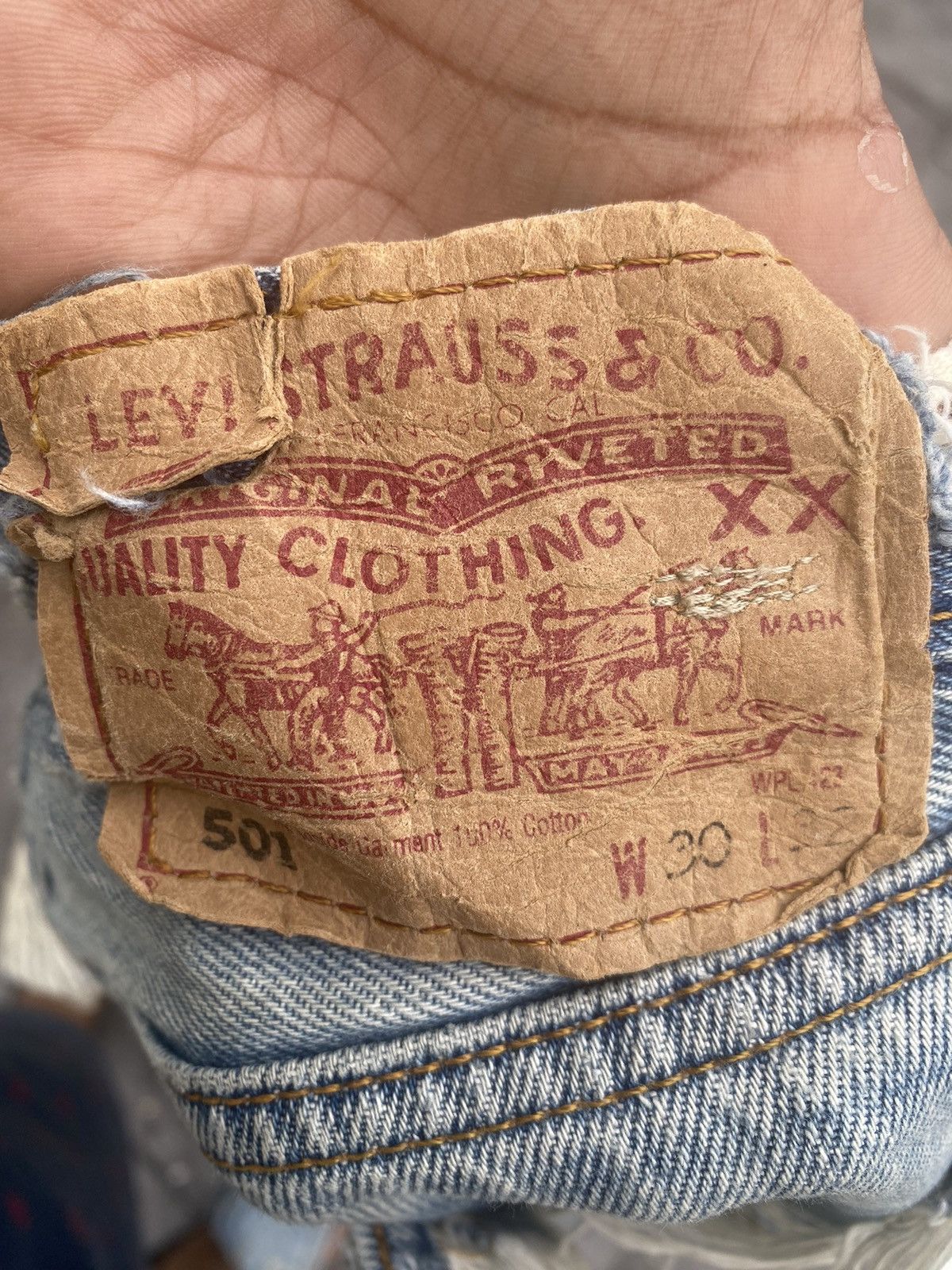 Vinti Andrews LEVIS X ANDREW’S DESTROYED DESIGN SEDITIONARIES DESIGN RARE Size US 30 / EU 46 - 6 Thumbnail