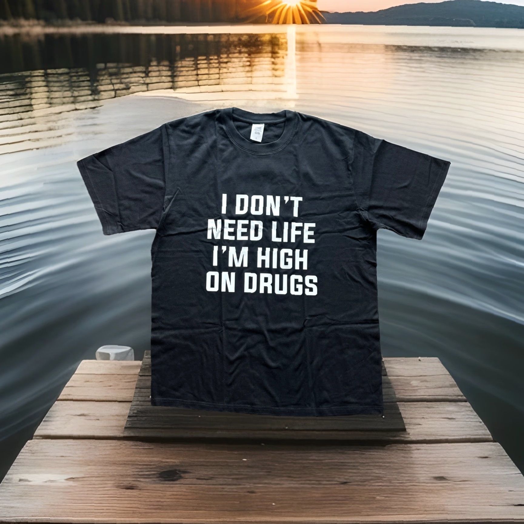 Vintage I don't need life I'm high on drugs Tee T-Shirt USA Size L Large Black White Size US L / EU 52-54 / 3 - 3 Thumbnail