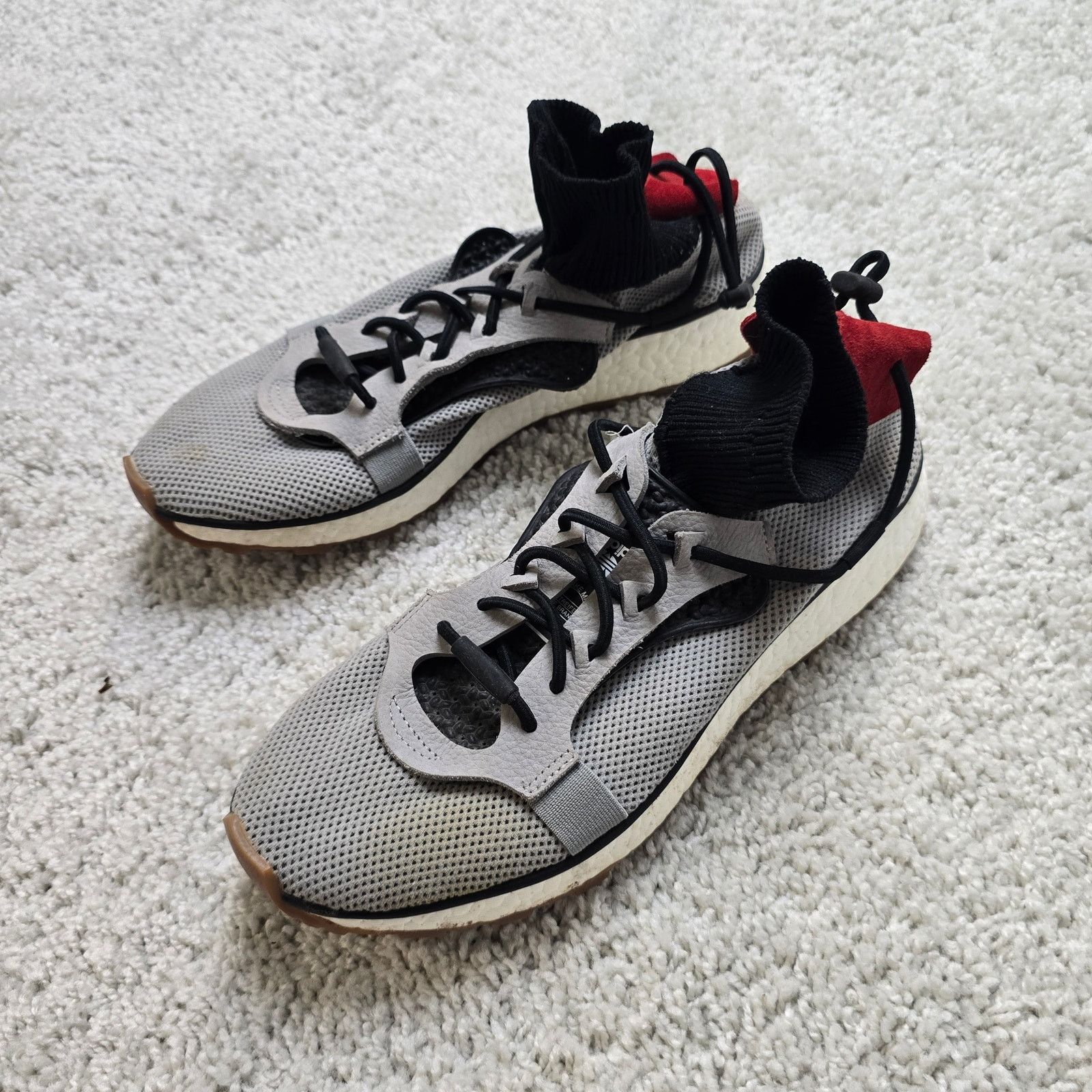 Alexander Wang Alexander Wang X Adidas AW Run Knit Mens 9 White Blue USA Size US 9 / EU 42 - 2 Thumbnail