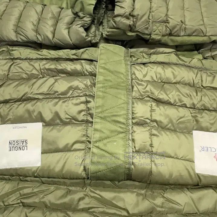 Moncler Moncler Solid Color Detachable Hood Jacket. Size US S / EU 44-46 / 1 - 8 Thumbnail