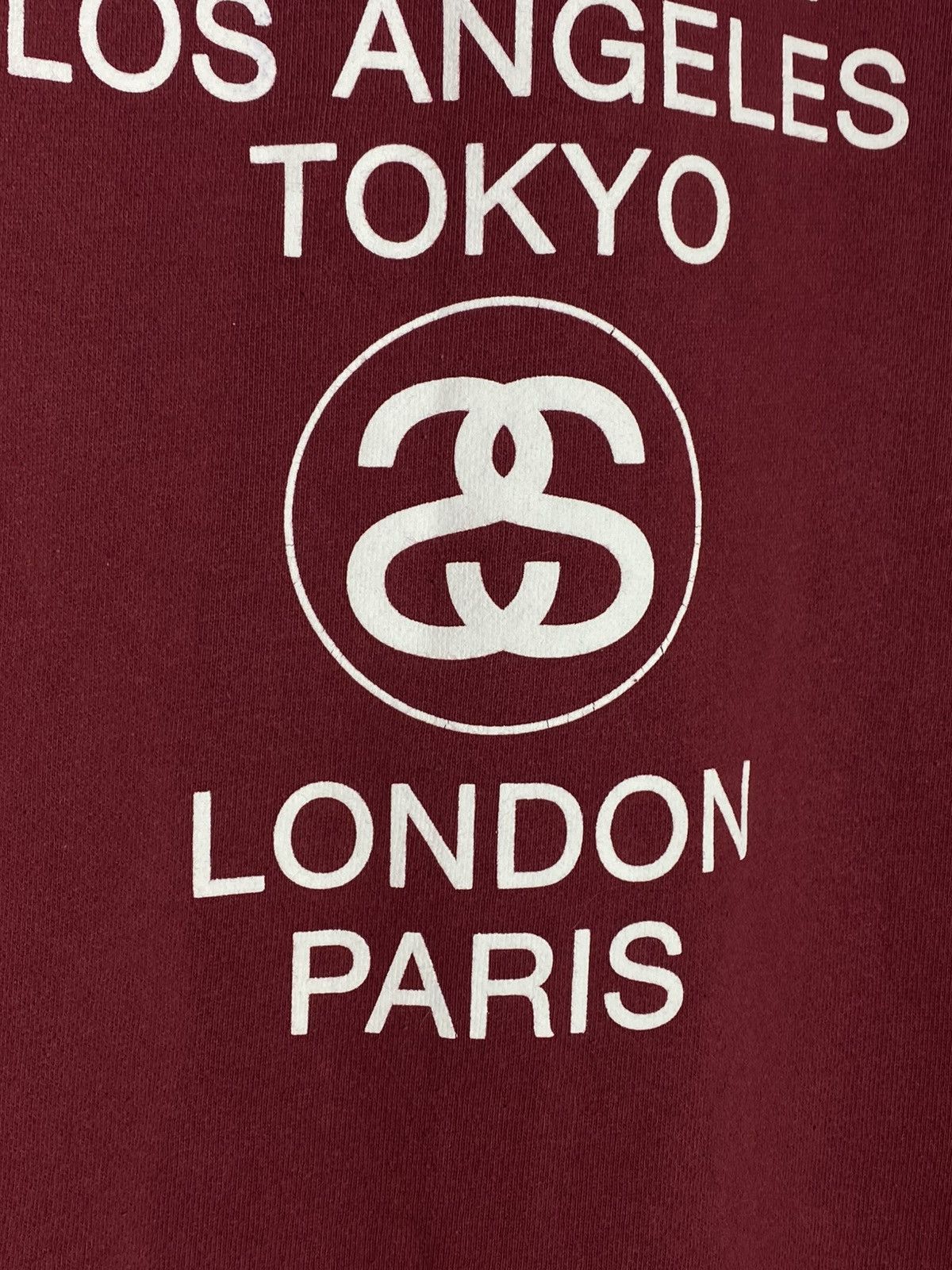 Stussy 🔥 STÜSSY WORLD TOUR CREWNECK BURGUNDY NYC LA PARIS VIBES Size US L / EU 52-54 / 3 - 7 Thumbnail