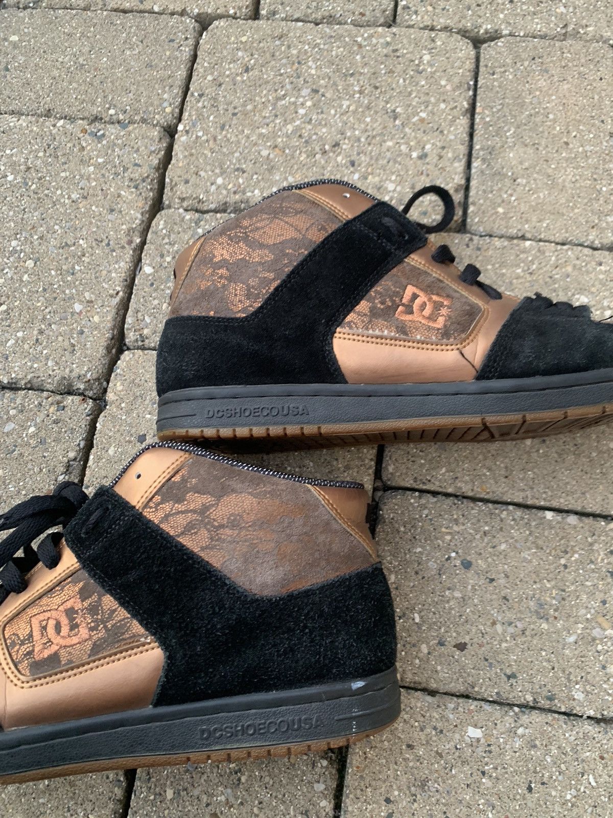 DC 2000’s DC Skateboarding Bronze Manteca 2 Women’s Shoes Size US 11 / IT 41 - 3 Thumbnail