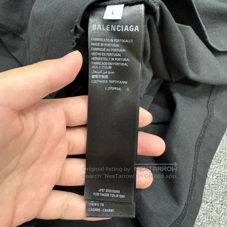 Balenciaga Balenciaga Distressed Sanskrit Print Tee. Size US L / EU 52-54 / 3 - 3 Thumbnail