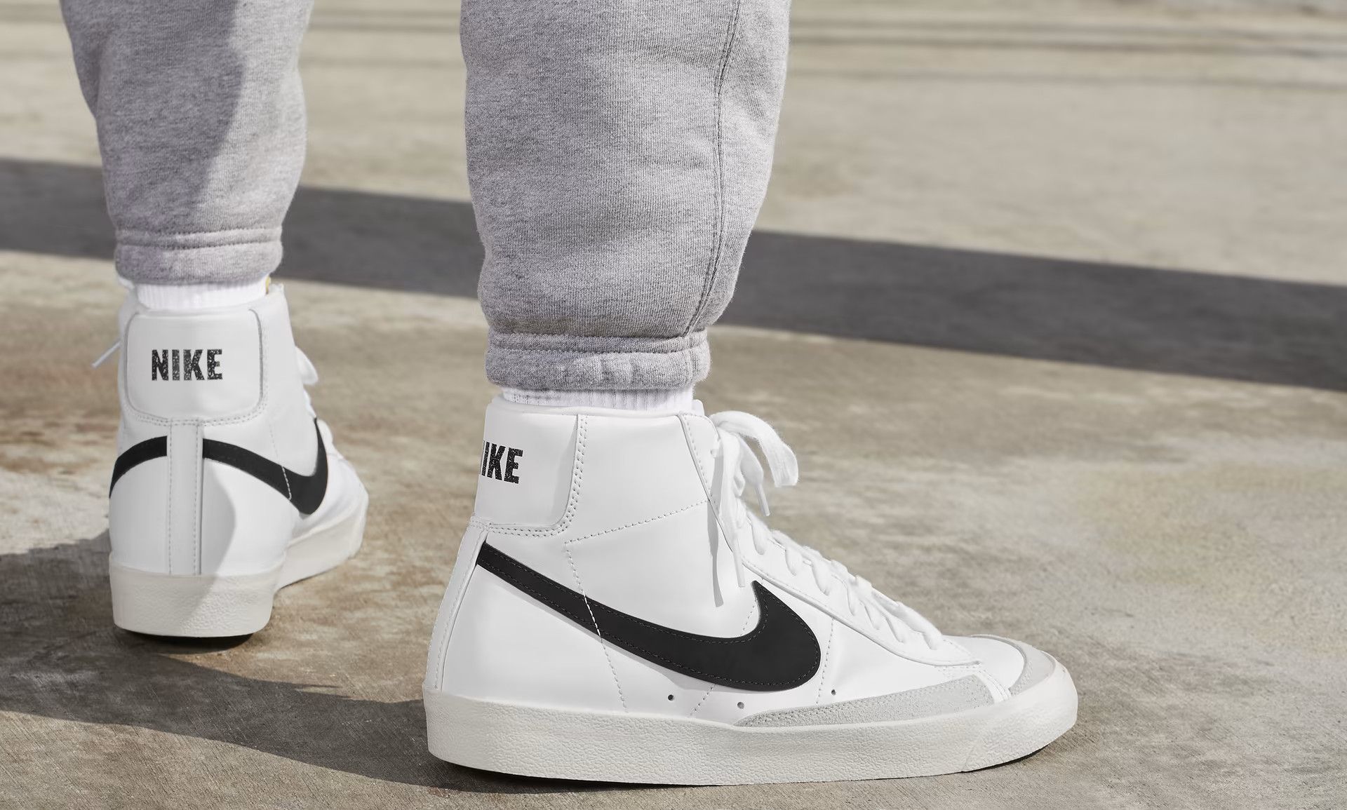 Nike Blazer Mid '77 Vintage Size US 10.5 / EU 43-44 - 2 Thumbnail