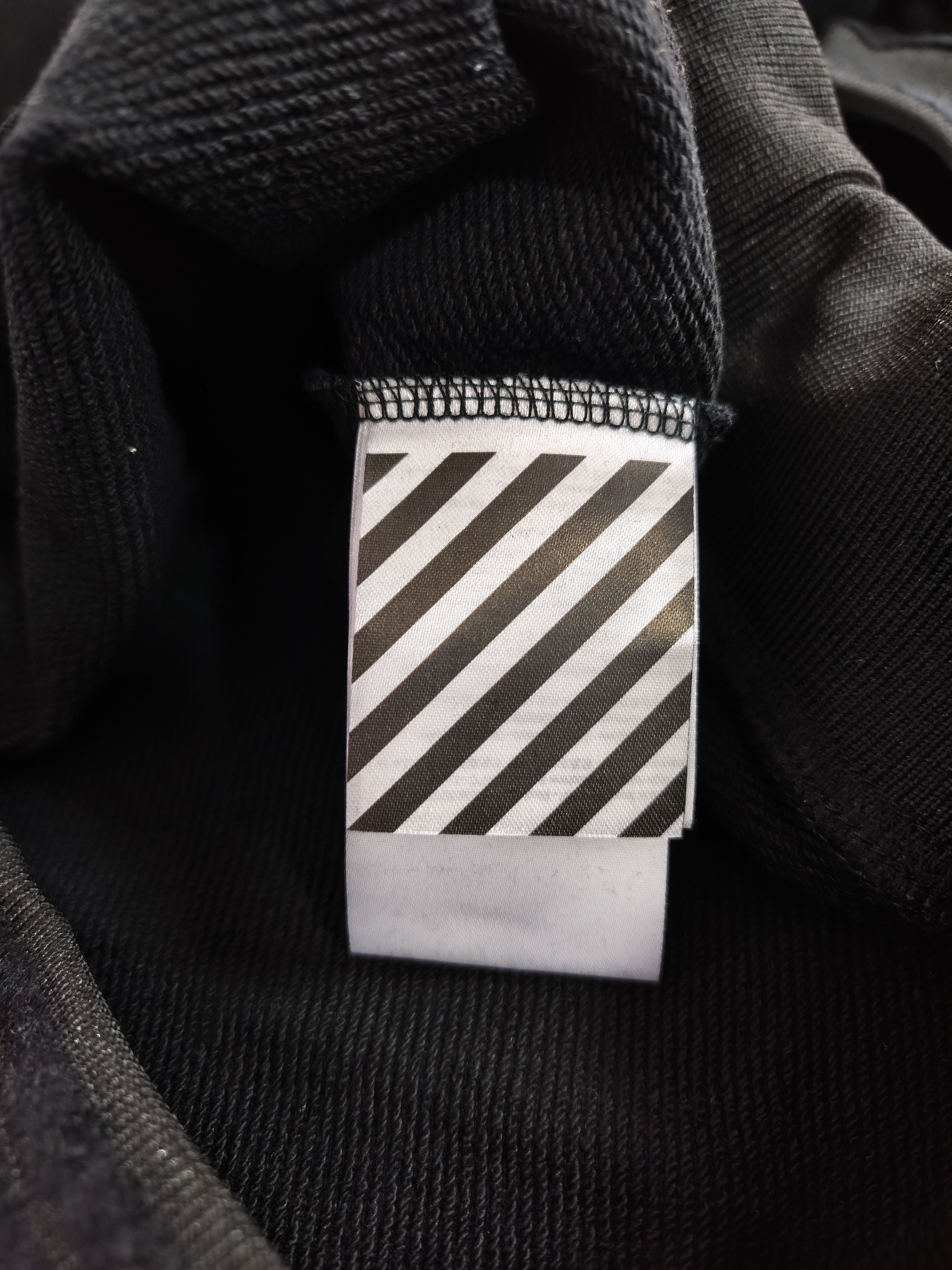 Off-White Off-White "Eagle Arrow" Size US M / EU 48-50 / 2 - 5 Thumbnail