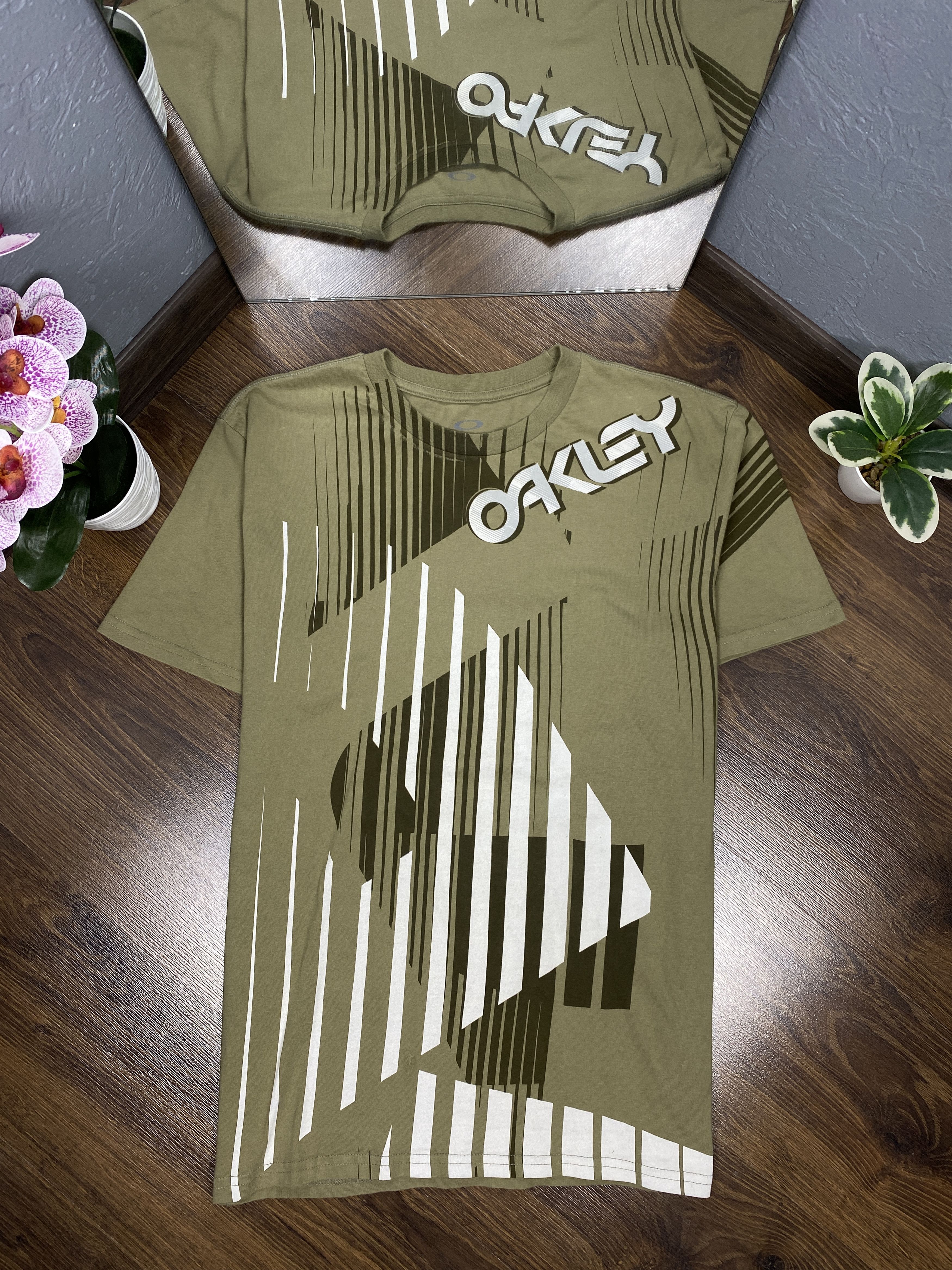 Oakley Oakley Vintage Mens T-Shirt Size US M / EU 48-50 / 2 - 1 Thumbnail