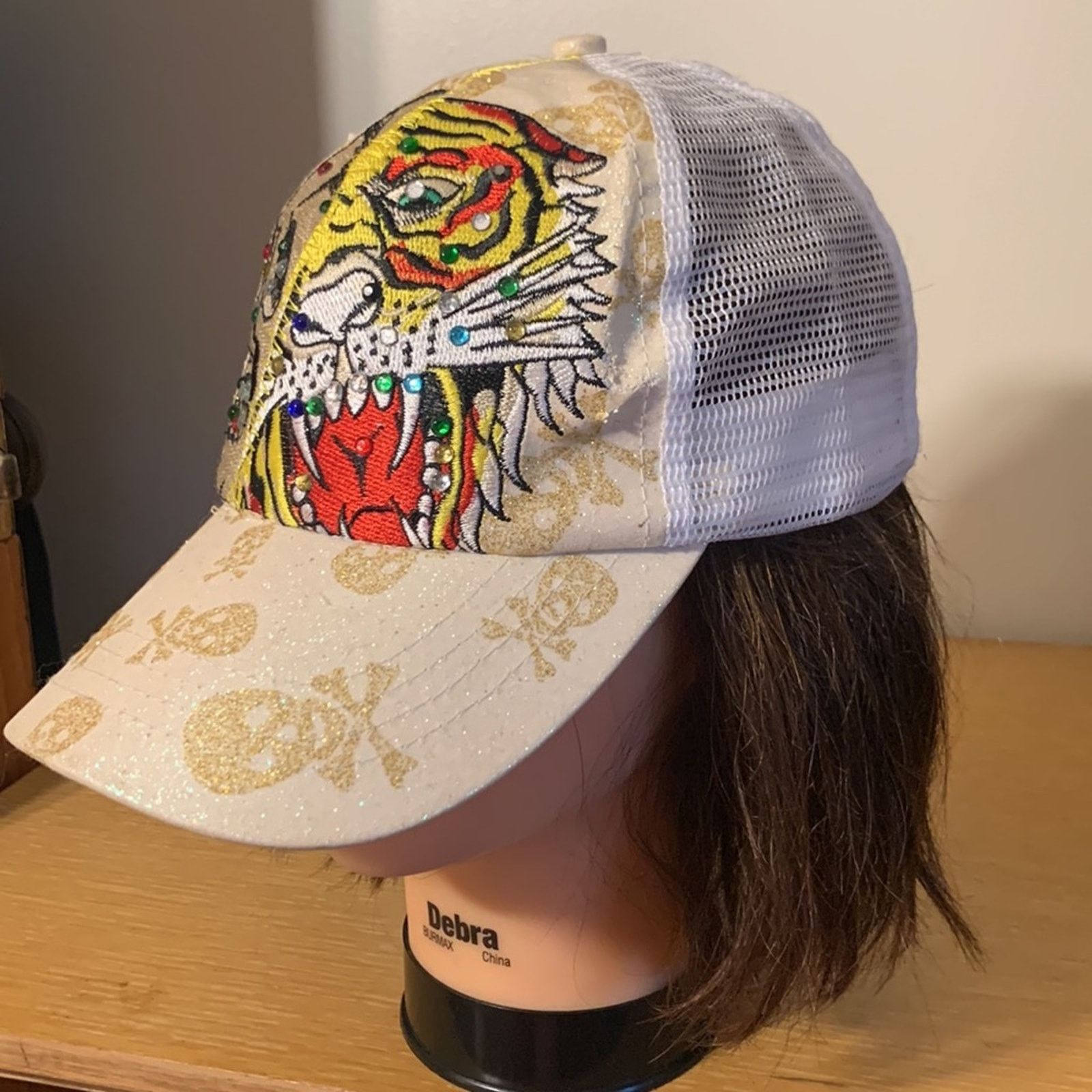 Vintage Bedazzled gems embroidery skulls,tiger baseball trucker hat Size ONE SIZE - 7 Thumbnail