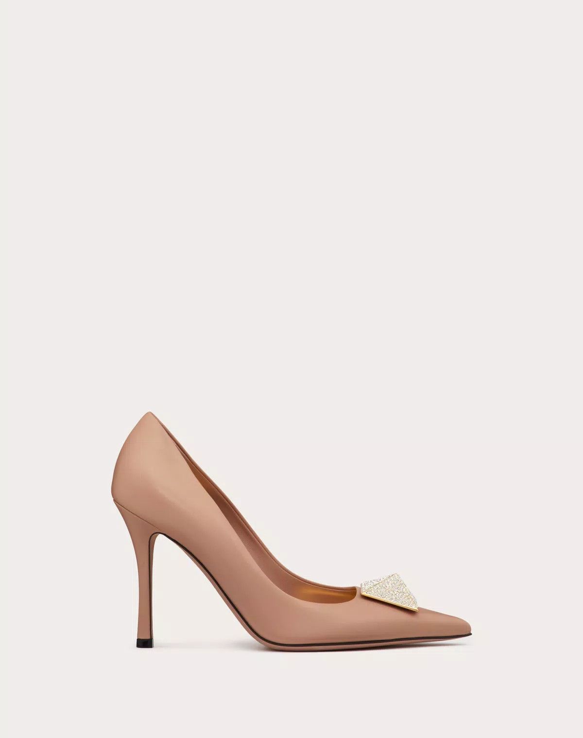 Valentino o1s1wg110426 One Stud 100mm Pumps With Crystals in Beige Size US 9.5 / IT 39.5 - 1 Thumbnail
