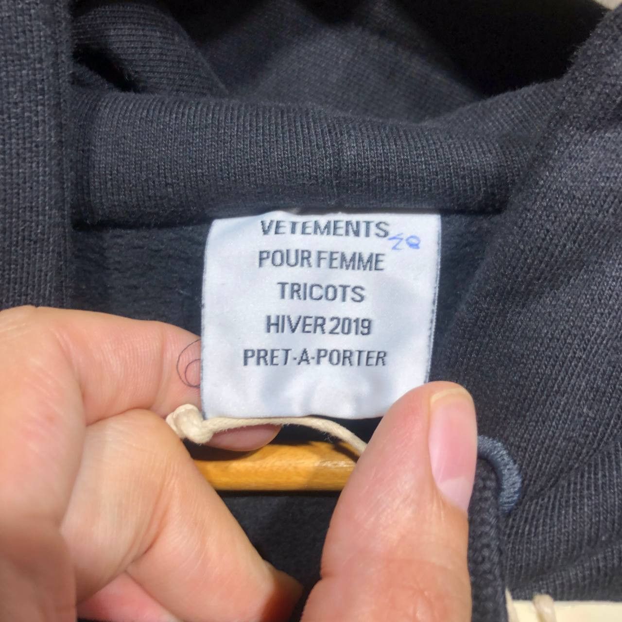 Vetements Vetements Black Friday Hoodie BNWT Size US L / EU 52-54 / 3 - 5 Thumbnail