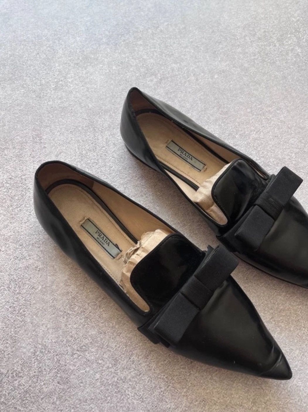 Prada VINTAGE PRADA LOW GENUINE LEATHER AVANTGARDE FLATS RARE Size US 8.5 / IT 38.5 - 3 Thumbnail