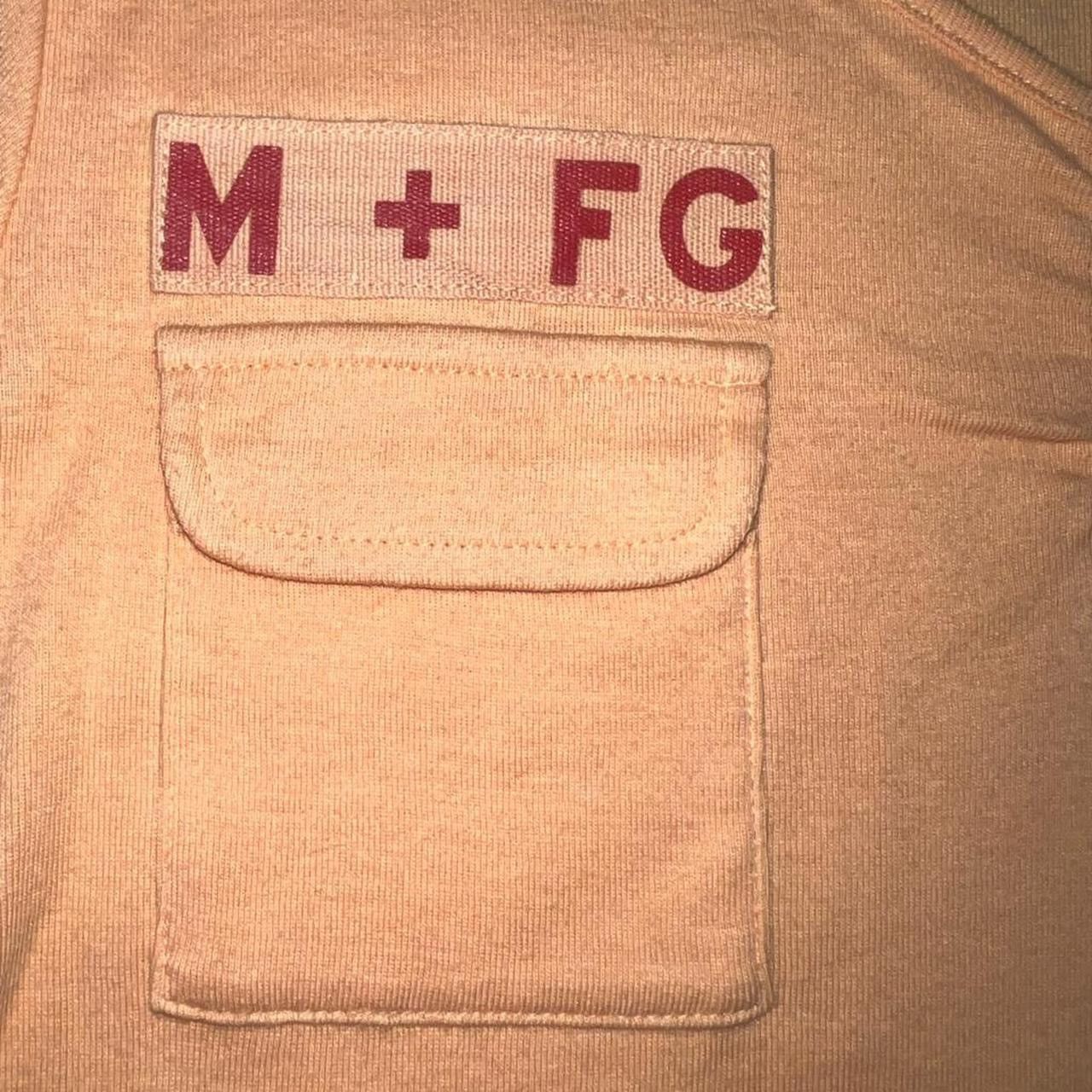Marithe + Francois Girbaud Le Jean de Marithe + Francois Girbaud baby tee T shirt nwt Size M / US 6-8 / IT 42-44 - 2 Thumbnail