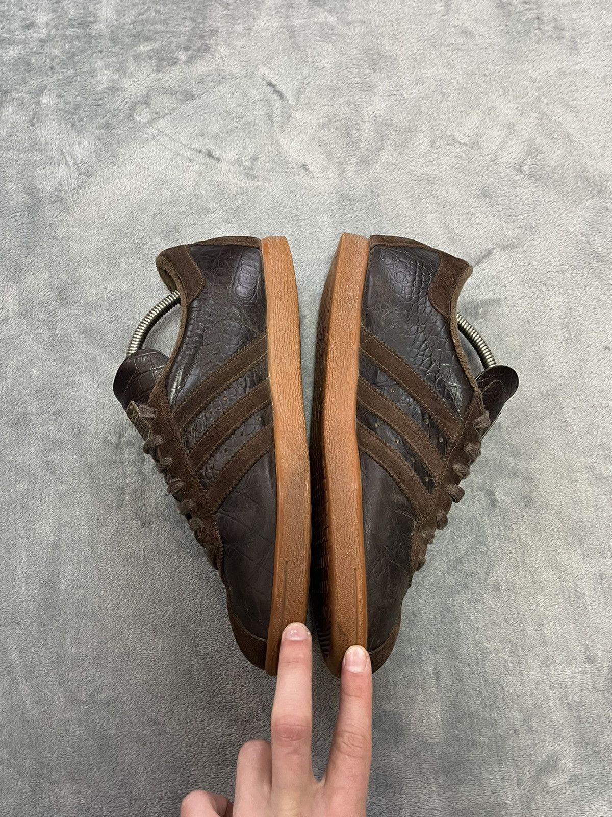 Adidas × Vintage Vintage Adidas Tobacco Leather Brown Low Top Sneakers Y2K Size US 8.5 / EU 41-42 - 5 Thumbnail
