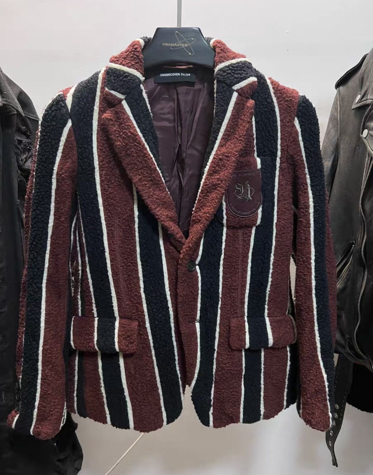 Undercover Undercover Fall/Winter 2018 Runway Striped Teddy Bear Blazer Size US S / EU 44-46 / 1 - 1 Thumbnail