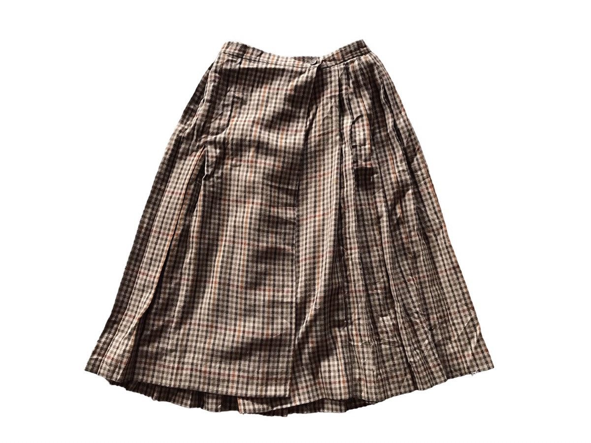 Burberry × Vintage Vintage Burberry Wool Coat and Skirt Set Size M / US 6-8 / IT 42-44 - 5 Thumbnail