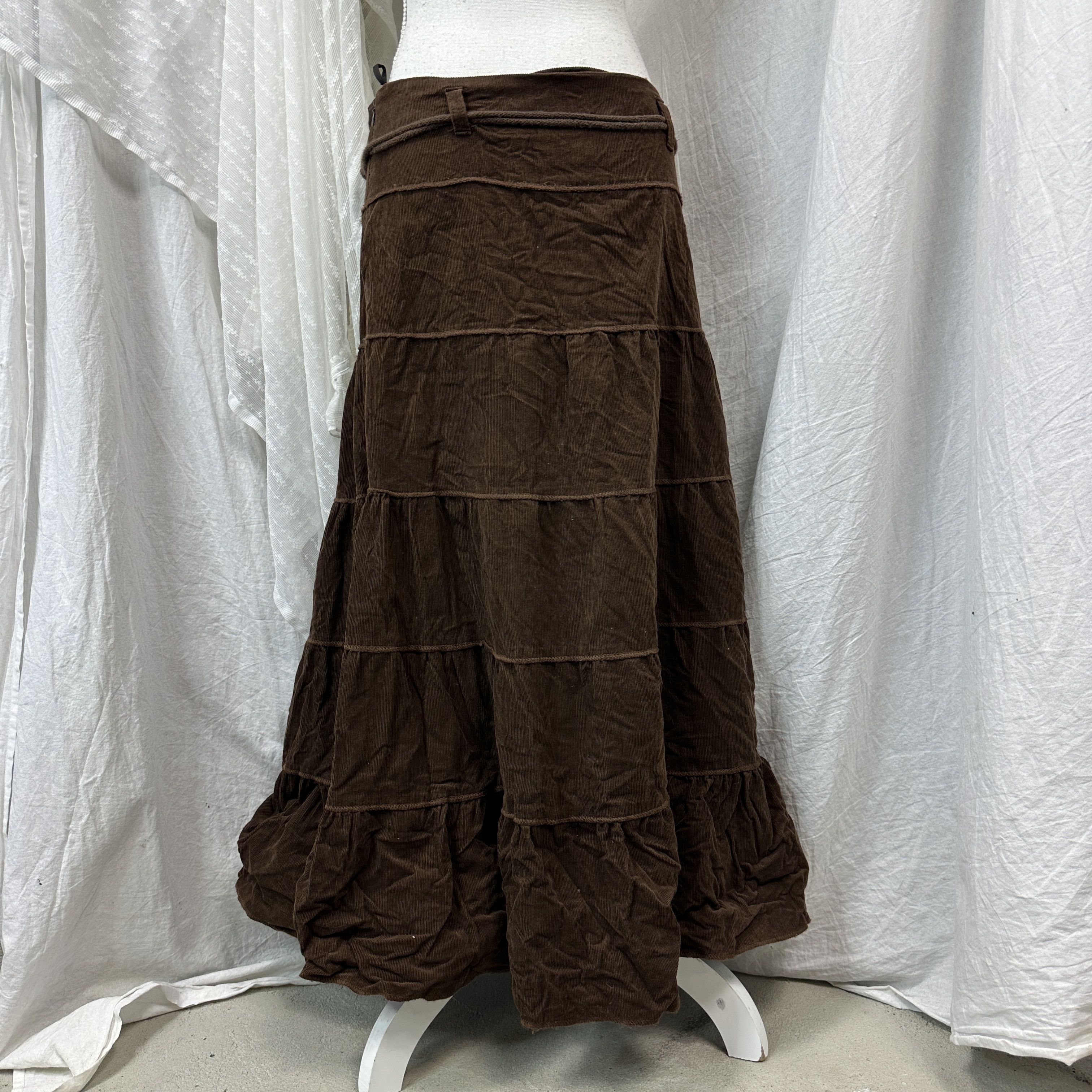 Vintage Vintage Cottagecore Brown Maxi Corduroy Skirt Y2K Size 26" / US 2 / IT 38 - 2 Thumbnail