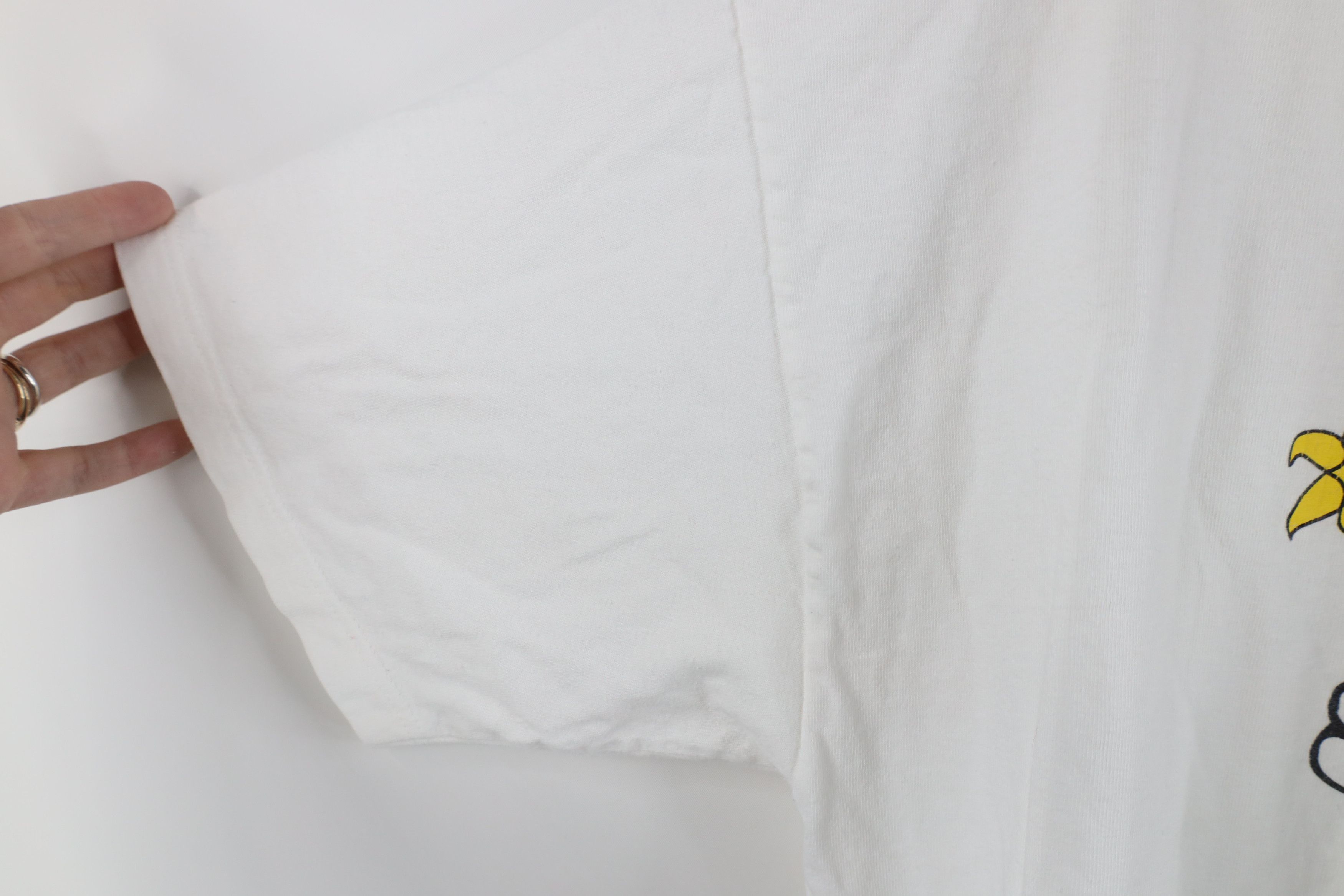 Vintage Vintage Y2K 2000 Flower Neighborhood Short Sleeve T-Shirt Size US L / EU 52-54 / 3 - 5 Thumbnail