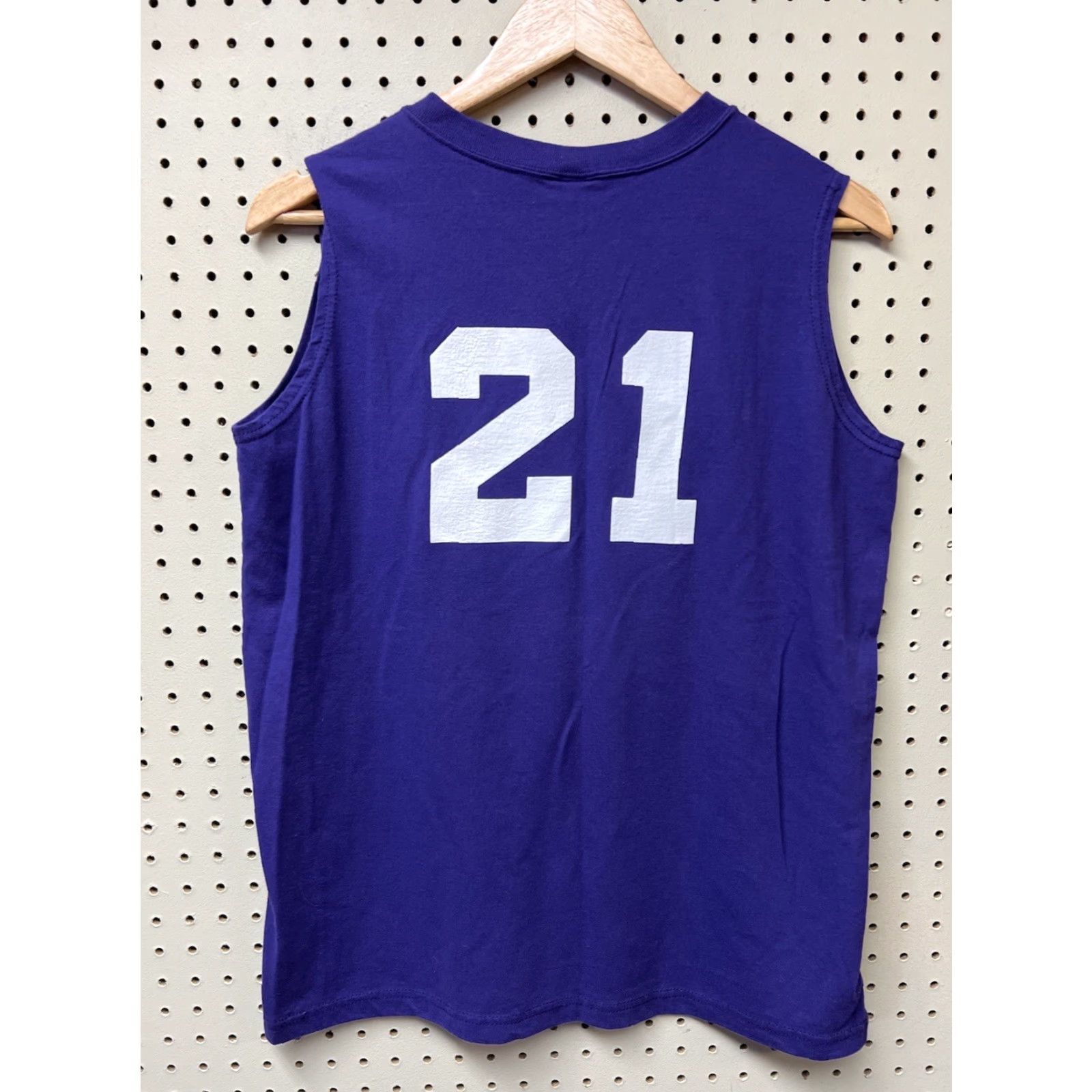 Russell Athletic VINTAGE Russell Athletic Shirt Women M Purple V-Neck Sleeveless USA Made 90s Casual Shirt Womens Size M / US 6-8 / IT 42-44 - 2 Thumbnail