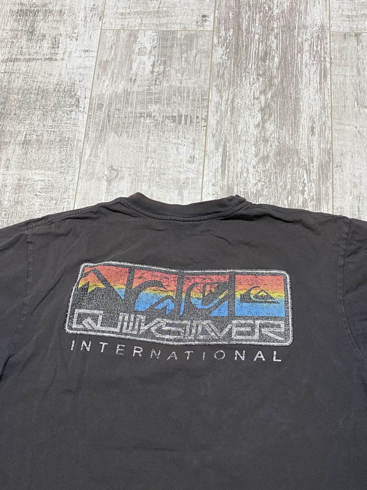 Quiksilver 🔥VINTAGE 00S QUIKSILVER DISTRESSED SURF T-SHIRT Size US XL / EU 56 / 4 - 8 Thumbnail