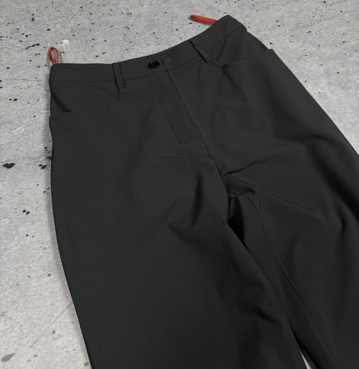 Prada Prada Red Tab Nylon Pants Size 40 Size 27" / US 4 / IT 40 - 4 Thumbnail