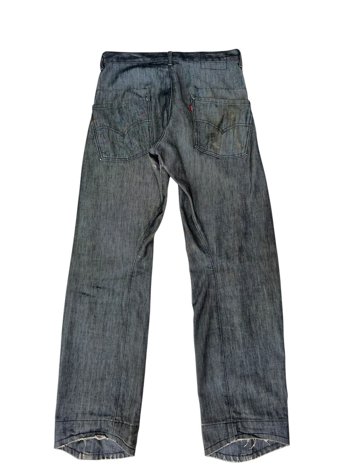 Levi's Dirty Mud Stains Denim Vintage 2000 Levi’s Engineered Jeans Size US 31 - 15 Thumbnail