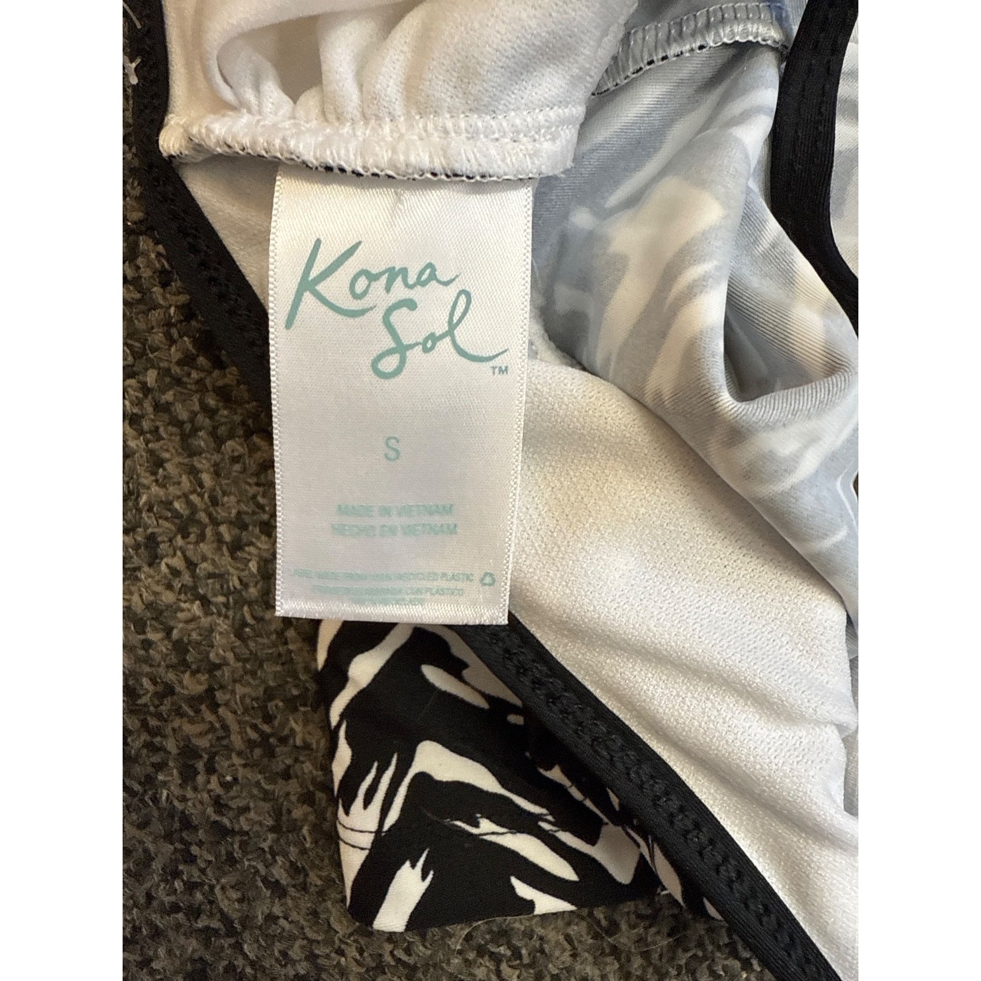 Other Kona Sol Women's Racerback Tankini Top - Black/White Small Size S / US 4 / IT 40 - 8 Thumbnail
