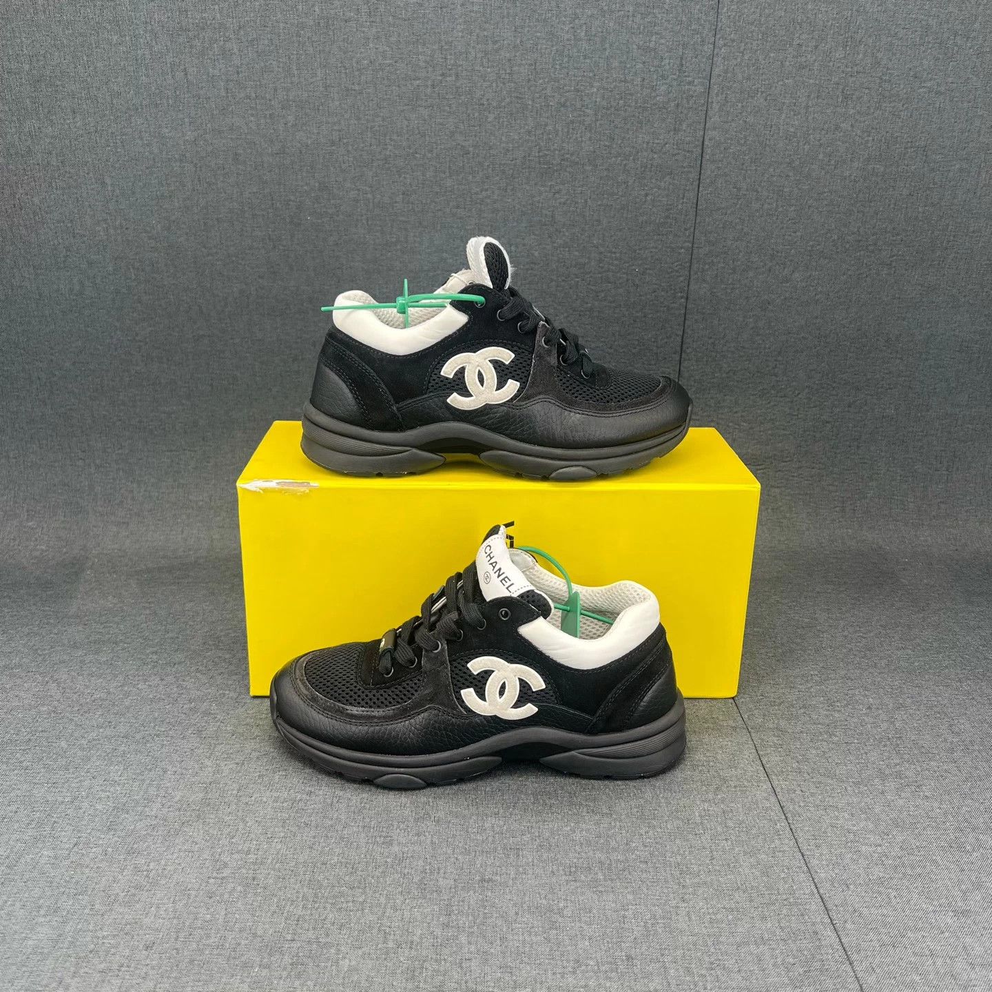 Chanel Chanel Double C Black and White Sneakers Size US 6 / IT 36 - 5 Thumbnail