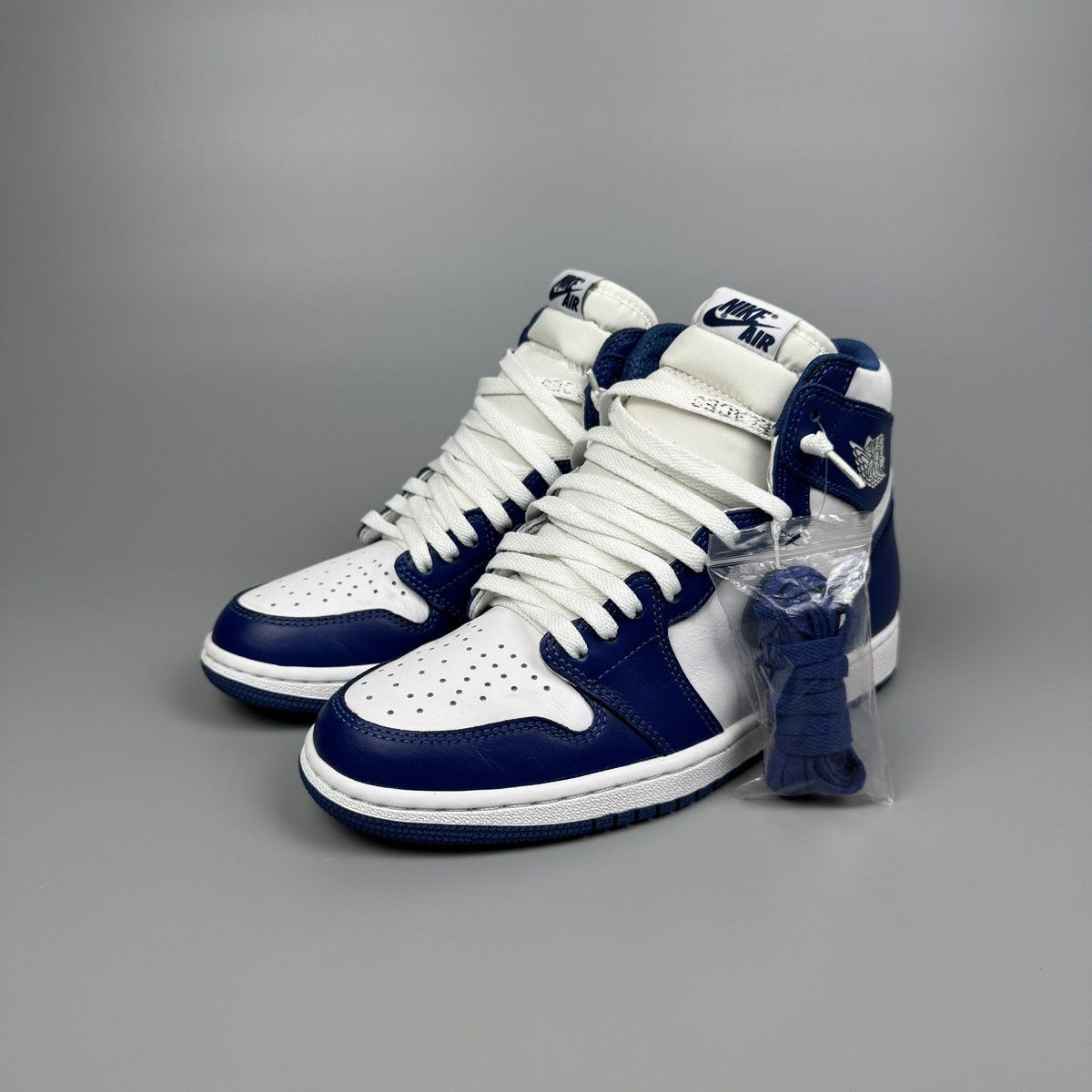 Jordan Brand Jordan 1 - High Og Storm Blue 2016 Size US 8 / EU 41 - 4 Thumbnail