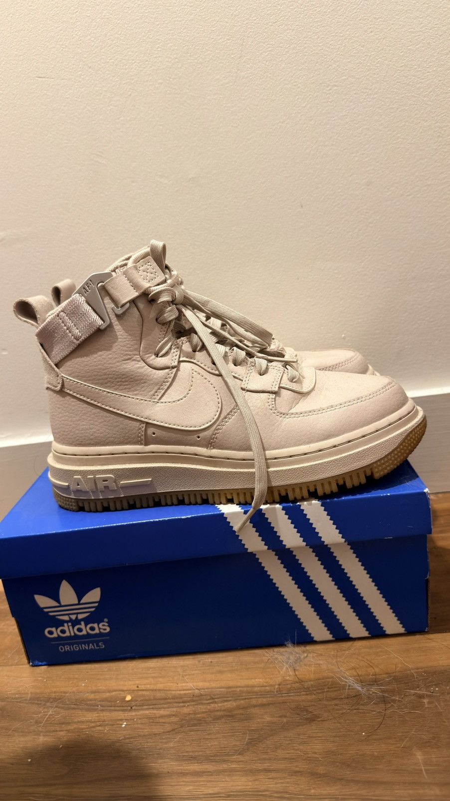 Nike Nike Air Force 1 Utility 2.0 Fossil Stone (Women's) - Size 7 Size US 7 / IT 37 - 1 Thumbnail