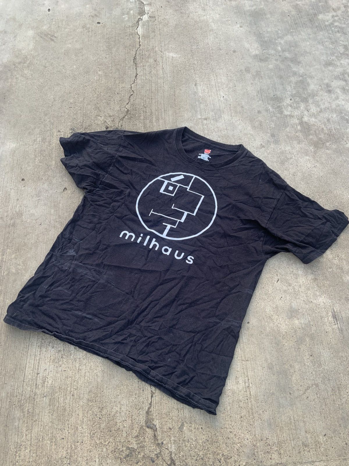 Vintage Vintage Bauhaus “Milhaus” Parody Tee Size US L / EU 52-54 / 3 - 1 Thumbnail