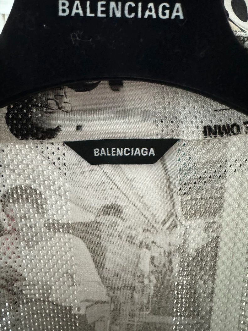 Balenciaga Balenciaga Manga Newspaper Shirt-2506 Size US M / EU 48-50 / 2 - 2 Thumbnail