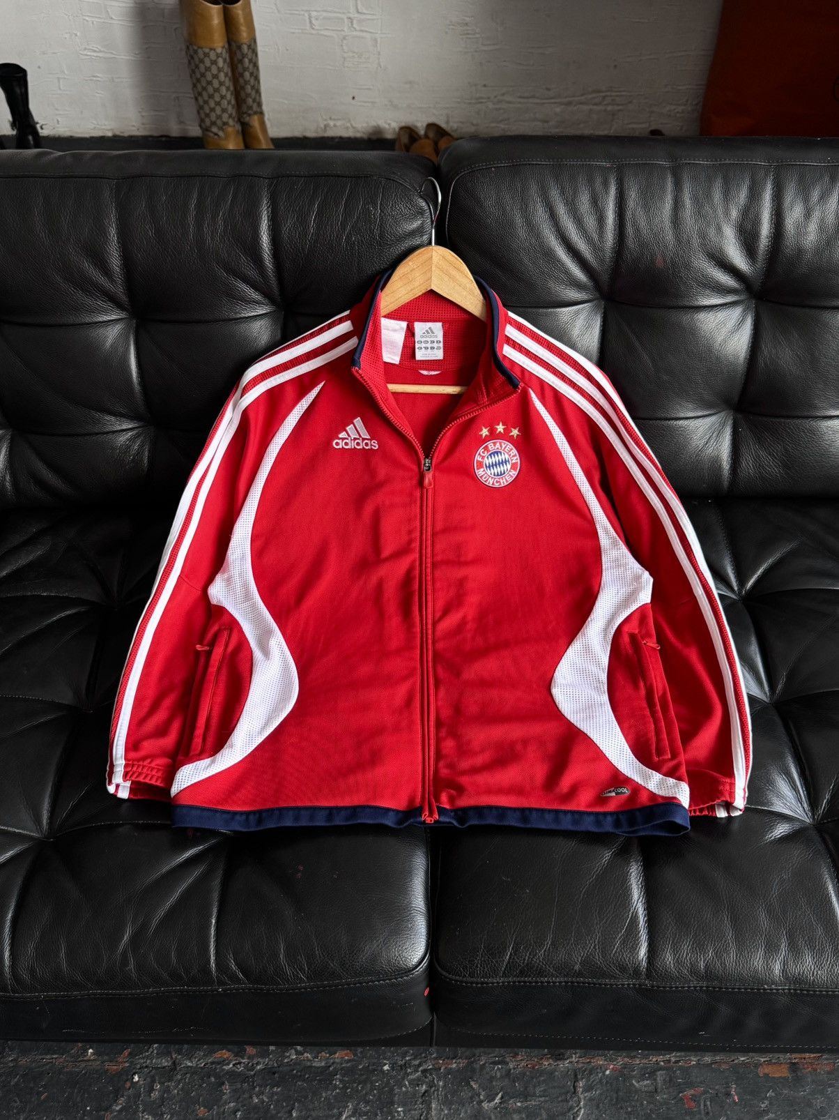 Adidas Vintage Adidas FC Bayern Munchen Track Zip Jacket Soccer Size US XS / EU 42 / 0 - 13 Thumbnail