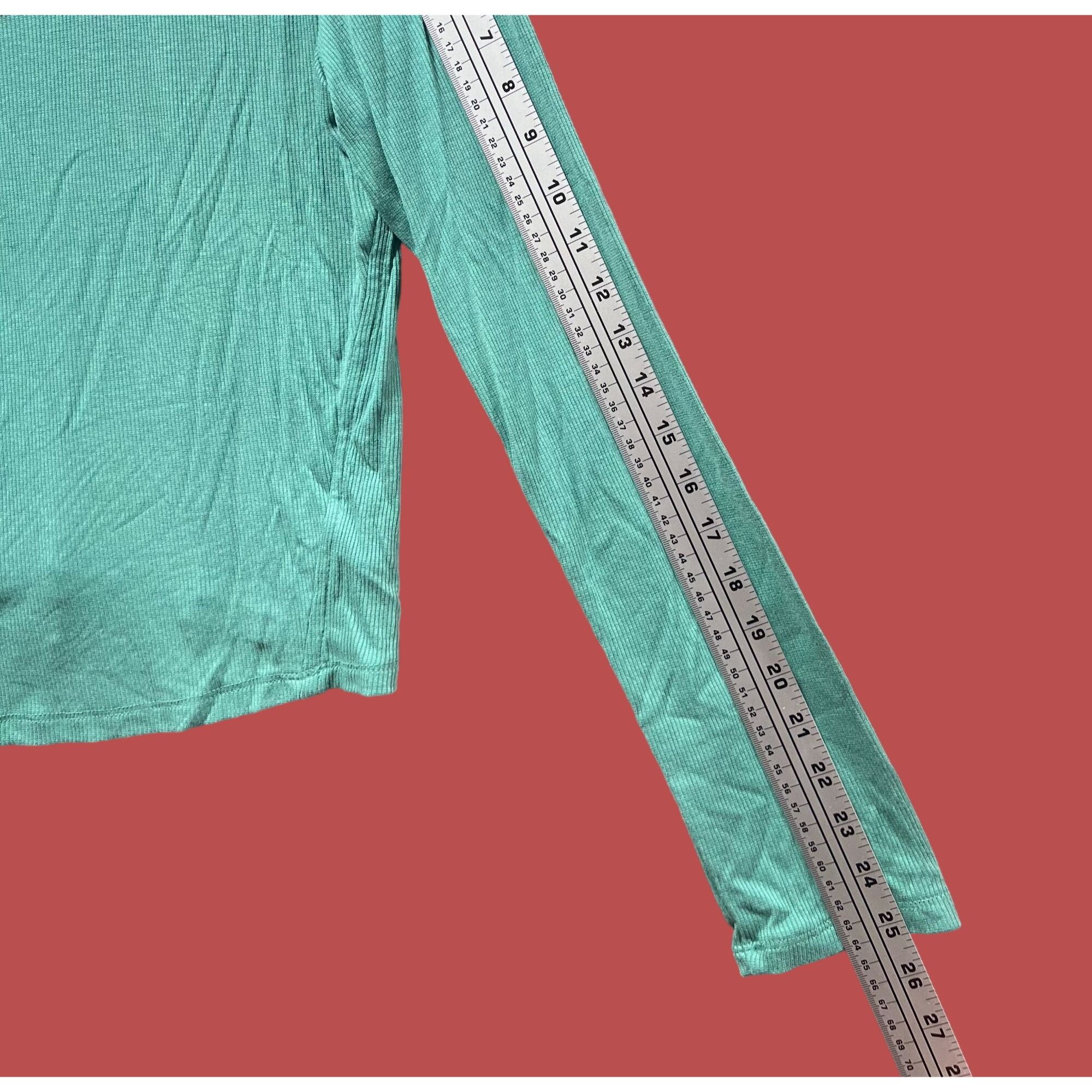 Other Universal Thread - Women's Long Sleeve T-Shirt - Green - XXL Size XXL / US 16-18 / IT 52-54 - 7 Thumbnail