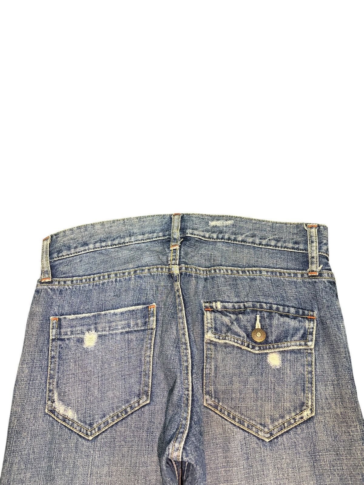 Uniqlo Vintage Uniqlo Faded Wash Distressed Jeans Size 30" / US 8 / IT 44 - 4 Thumbnail