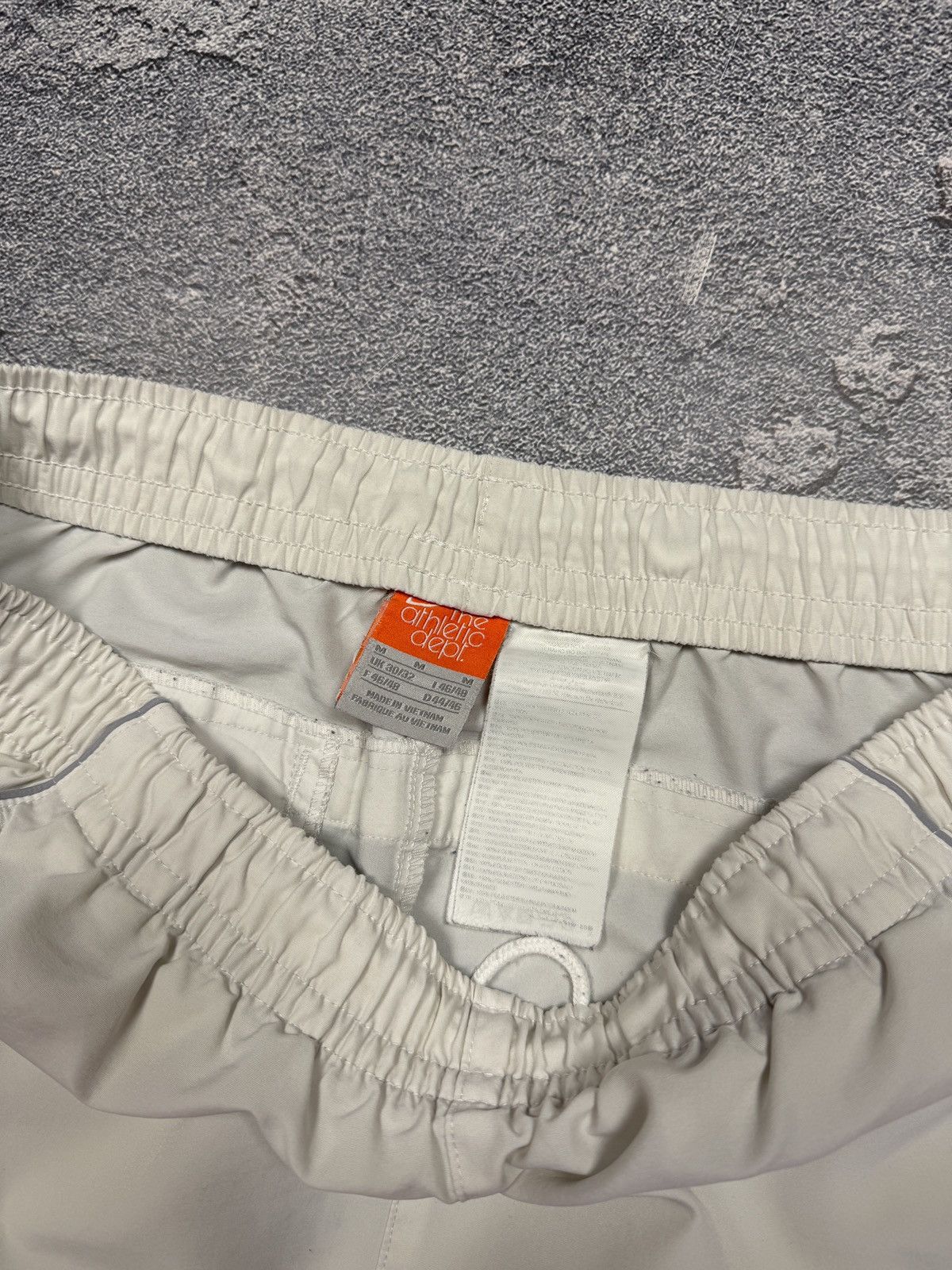 Nike × Vintage Vintage Nike White Shorts Y2K Streetwear Size M Size US 34 / EU 50 - 8 Thumbnail
