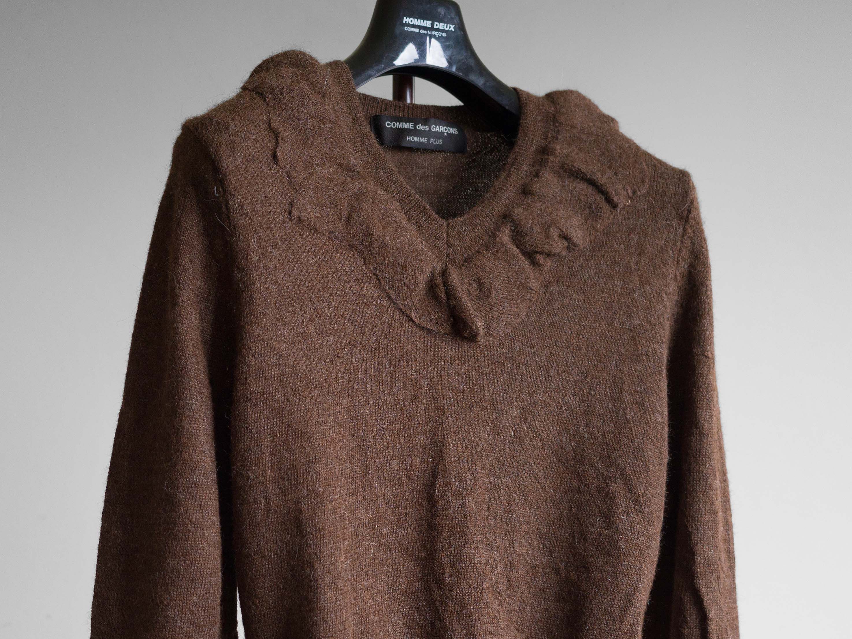 Comme des Garcons Homme Plus AW2004 COMME des GARCONS HOMME PLUS ALPACA V-NECK Size US M / EU 48-50 / 2 - 3 Thumbnail