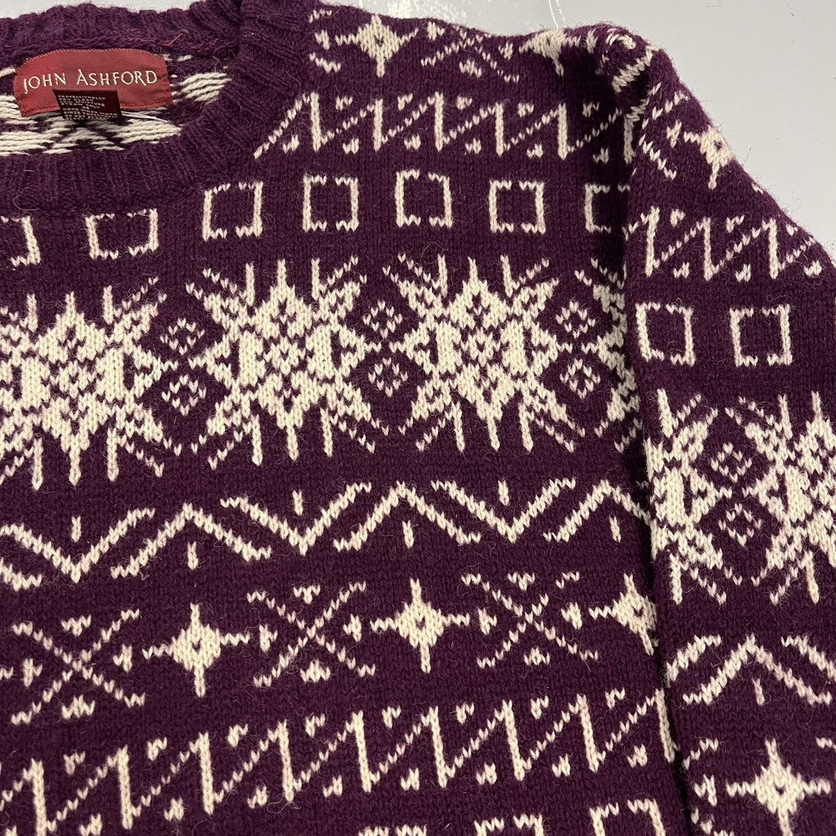 Other Vintage 90s John Ashford Purple Pattern Wool Sweater Size US M / EU 48-50 / 2 - 2 Thumbnail