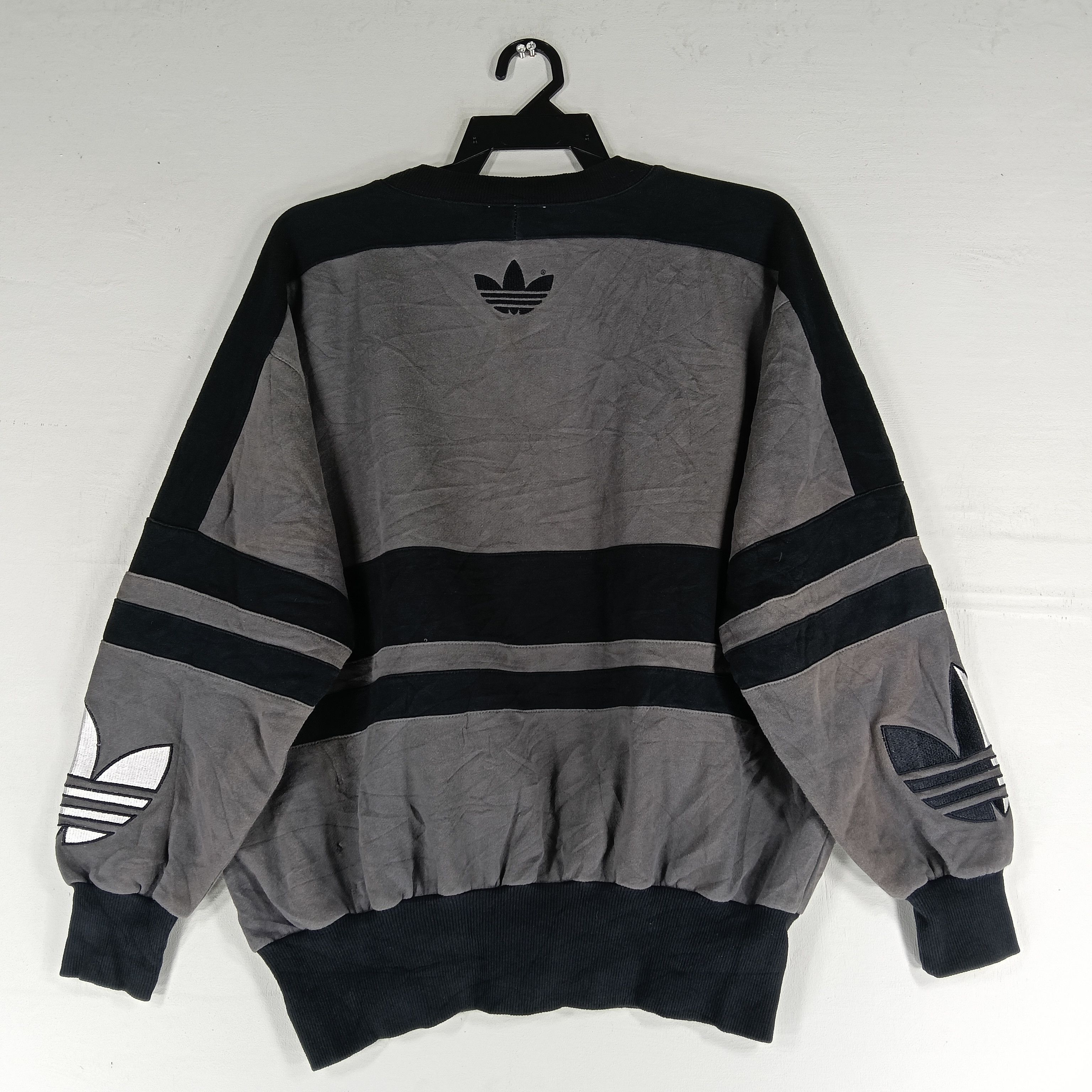 Adidas Vintage Adidas sweatshirt Size US L / EU 52-54 / 3 - 11 Thumbnail